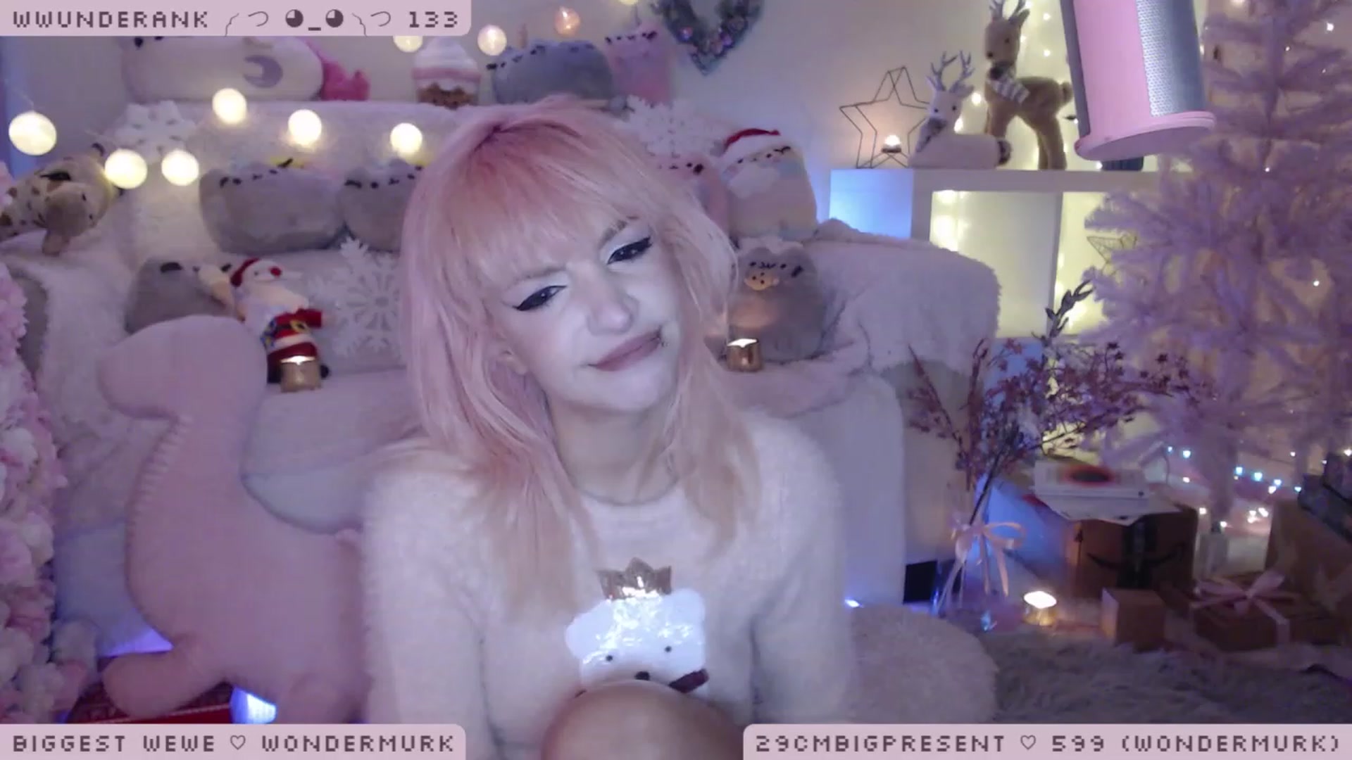 Gallery image thumbnail from WonderAna's myfreecams stream on, 12/15/2022, 02:42 image 7 of 20