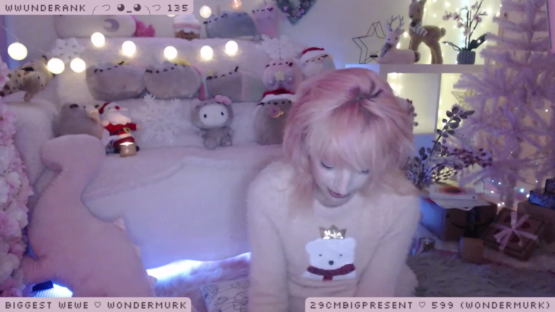 Gallery image thumbnail from WonderAna's myfreecams stream on, 12/15/2022, 02:42 image 1 of 20