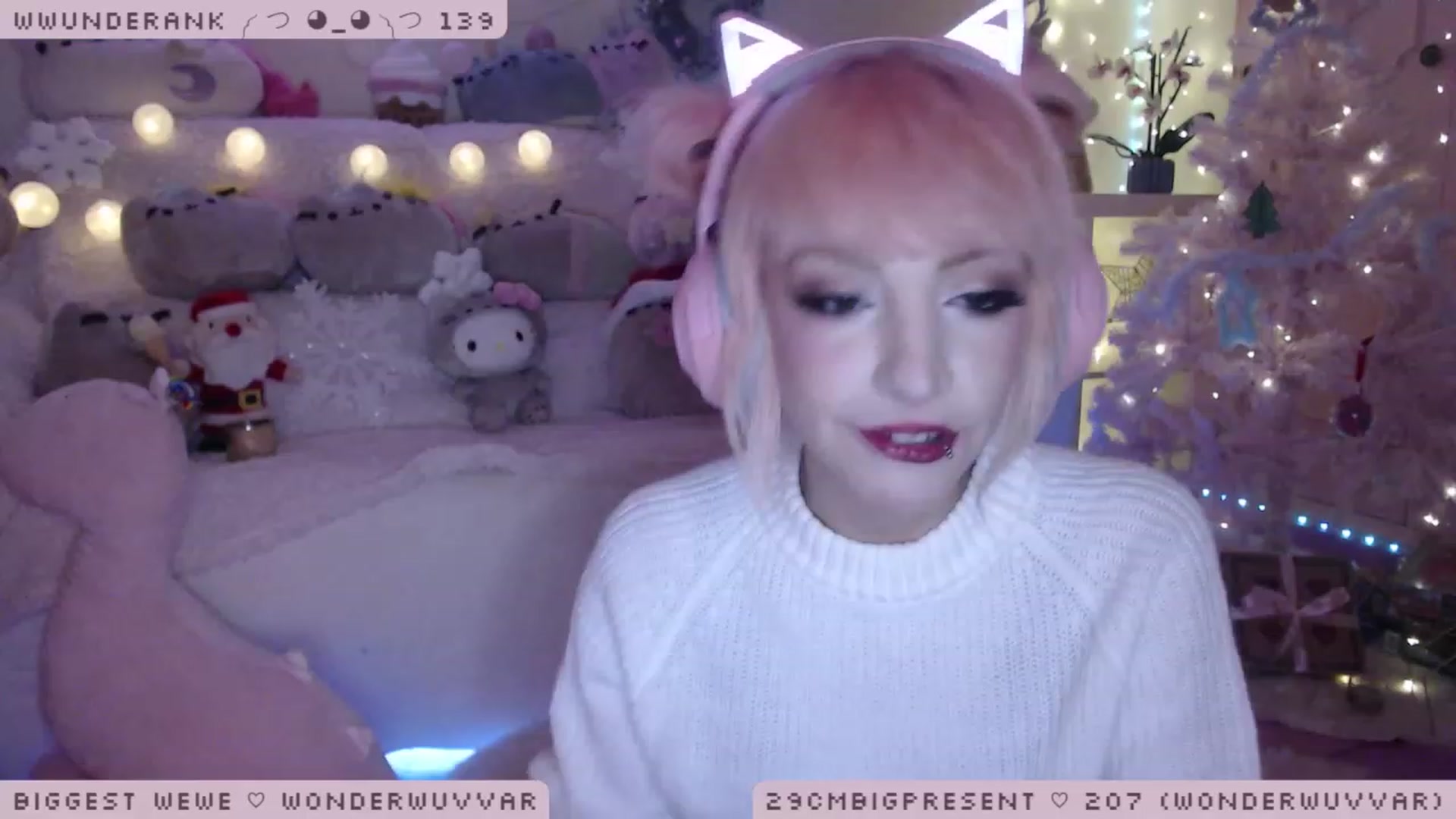 Gallery image thumbnail from WonderAna's myfreecams stream on, 12/15/2022, 22:40 image 20 of 20