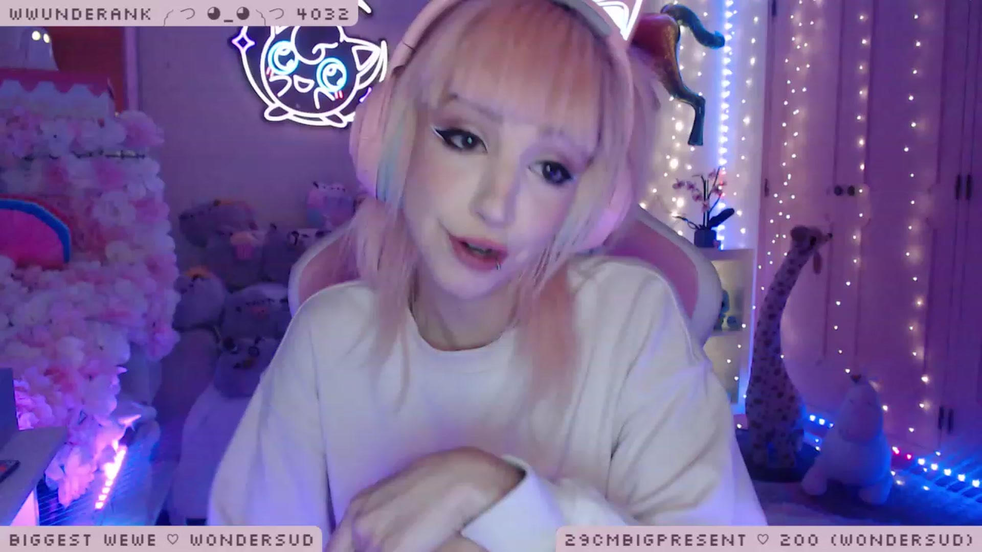 Gallery image thumbnail from WonderAna's myfreecams stream on, 01/04/2023, 24:08 image 14 of 20