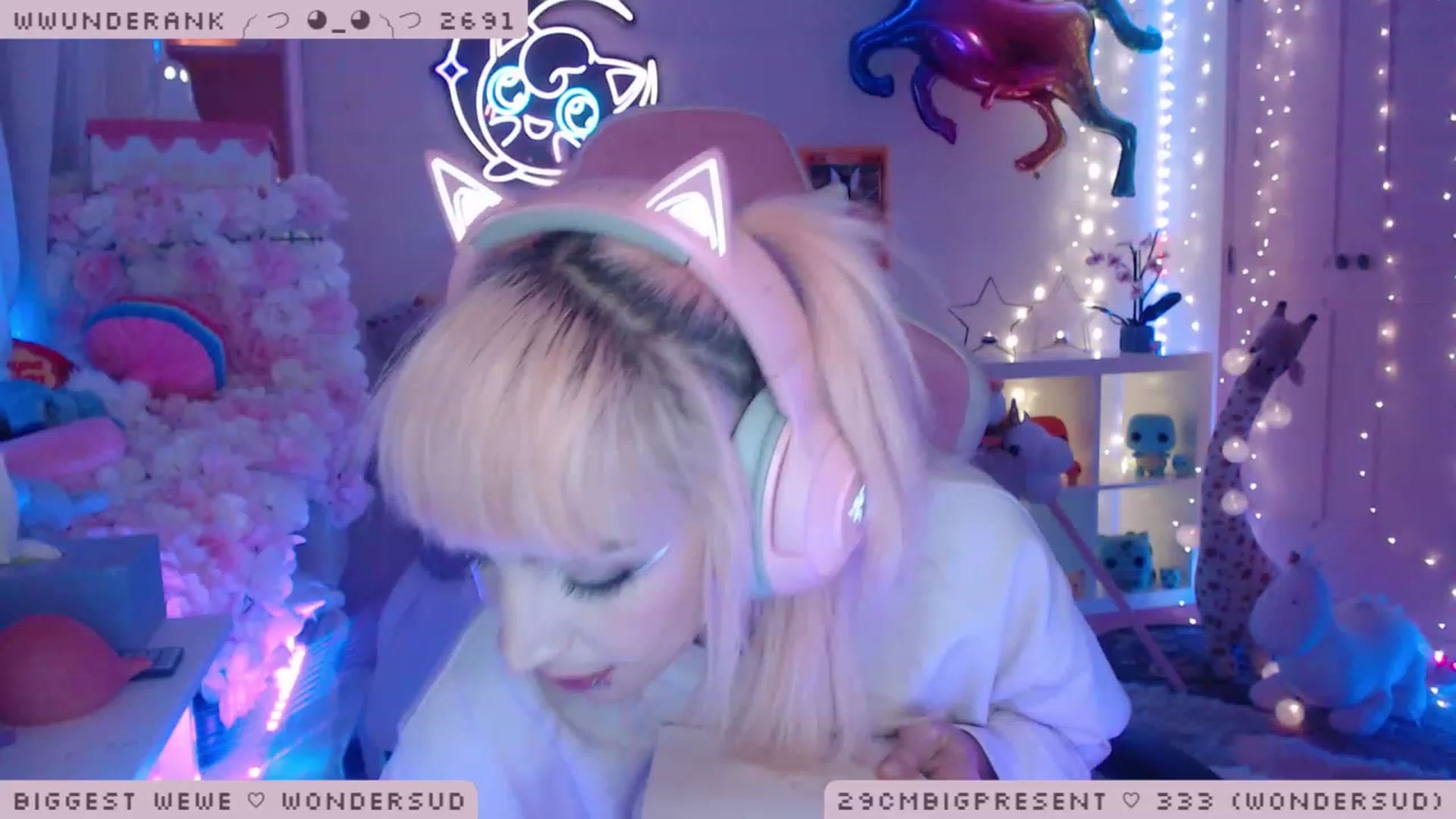Gallery image thumbnail from WonderAna's myfreecams stream on, 01/04/2023, 02:40 image 11 of 20