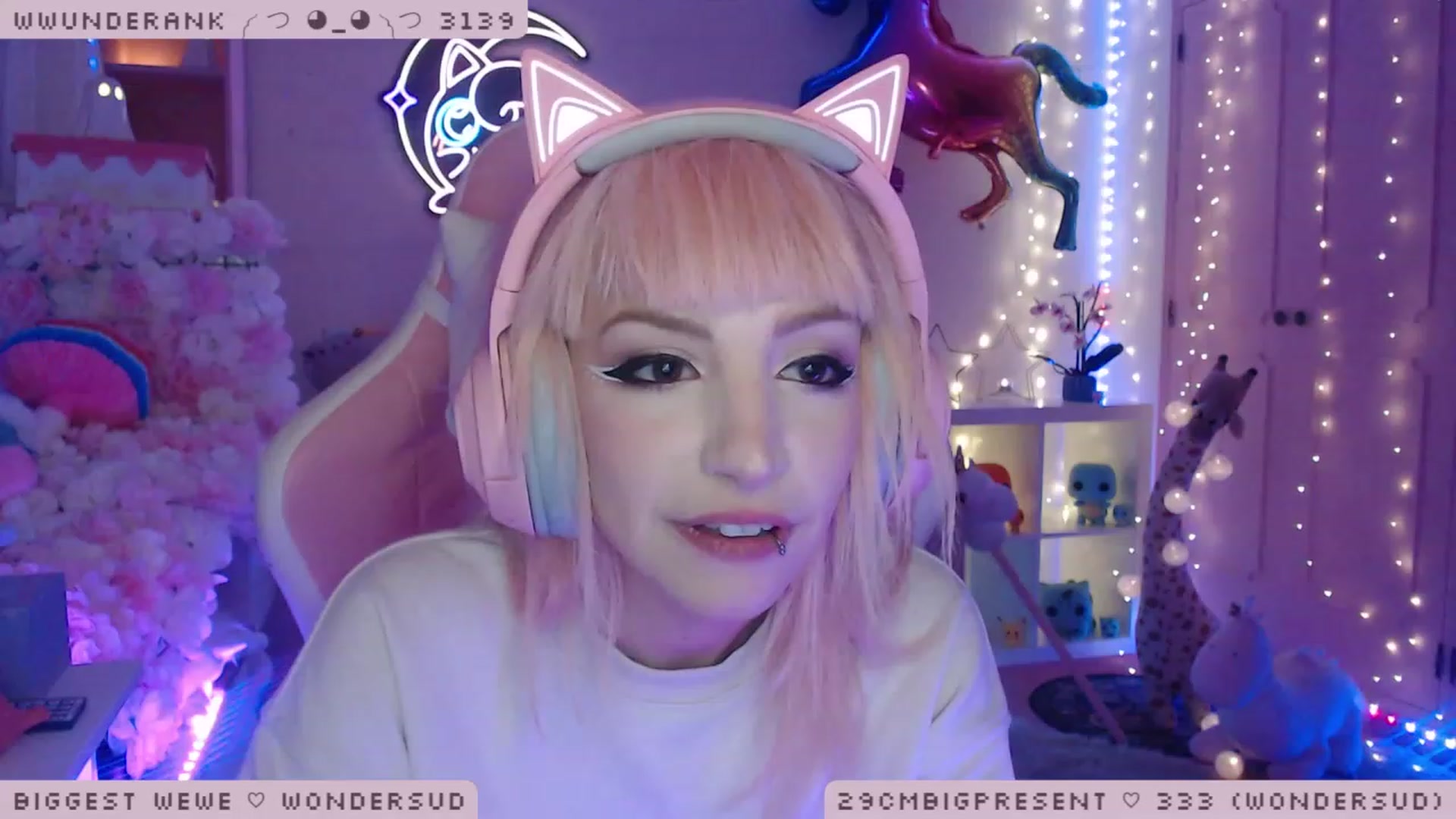 Gallery image thumbnail from WonderAna's myfreecams stream on, 01/04/2023, 02:40 image 1 of 20
