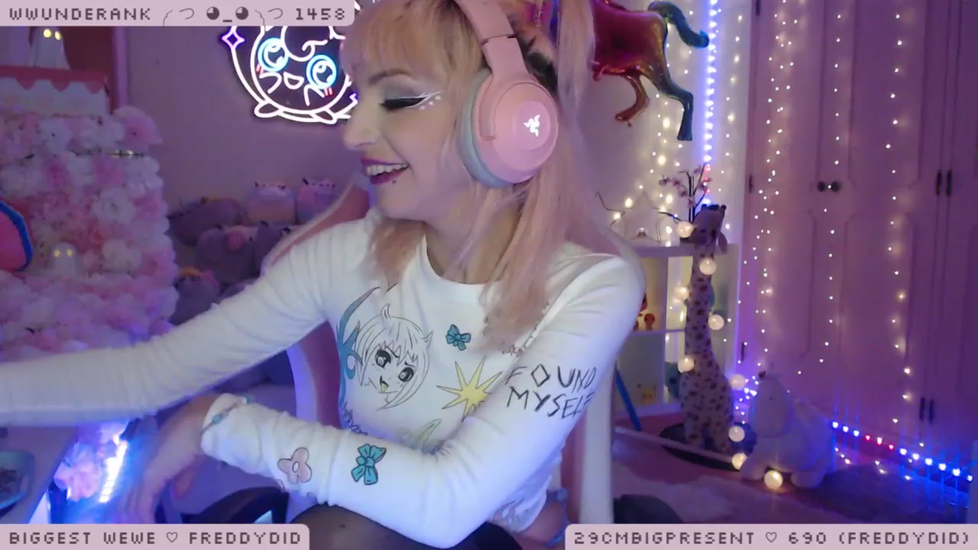 Gallery image thumbnail from WonderAna's myfreecams stream on, 01/05/2023, 01:54 image 16 of 20