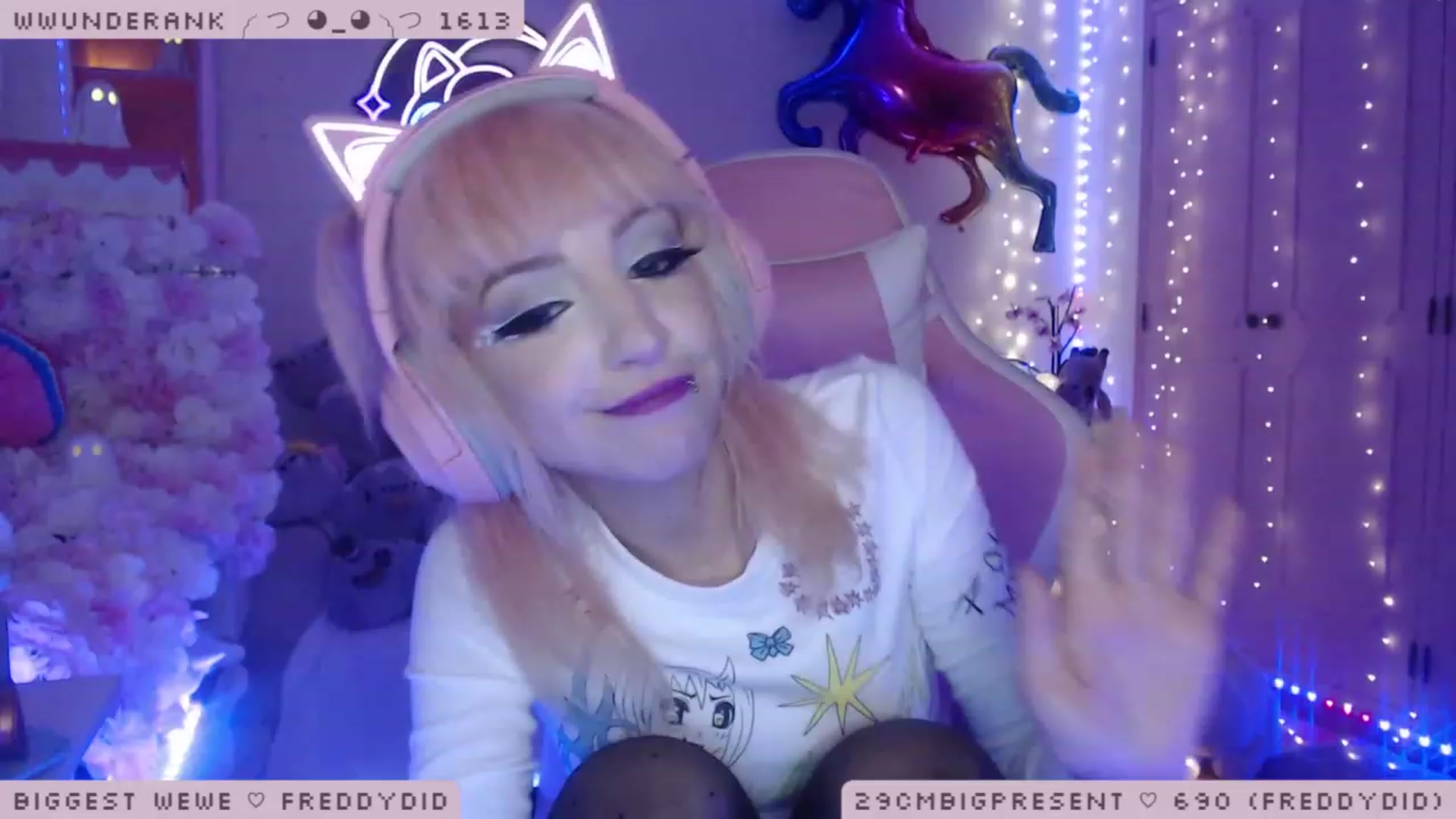 Gallery image thumbnail from WonderAna's myfreecams stream on, 01/05/2023, 01:54 image 5 of 20
