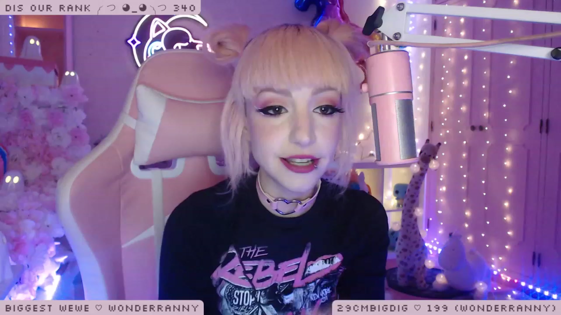 Gallery image thumbnail from WonderAna's myfreecams stream on, 01/07/2023, 24:47 image 3 of 20