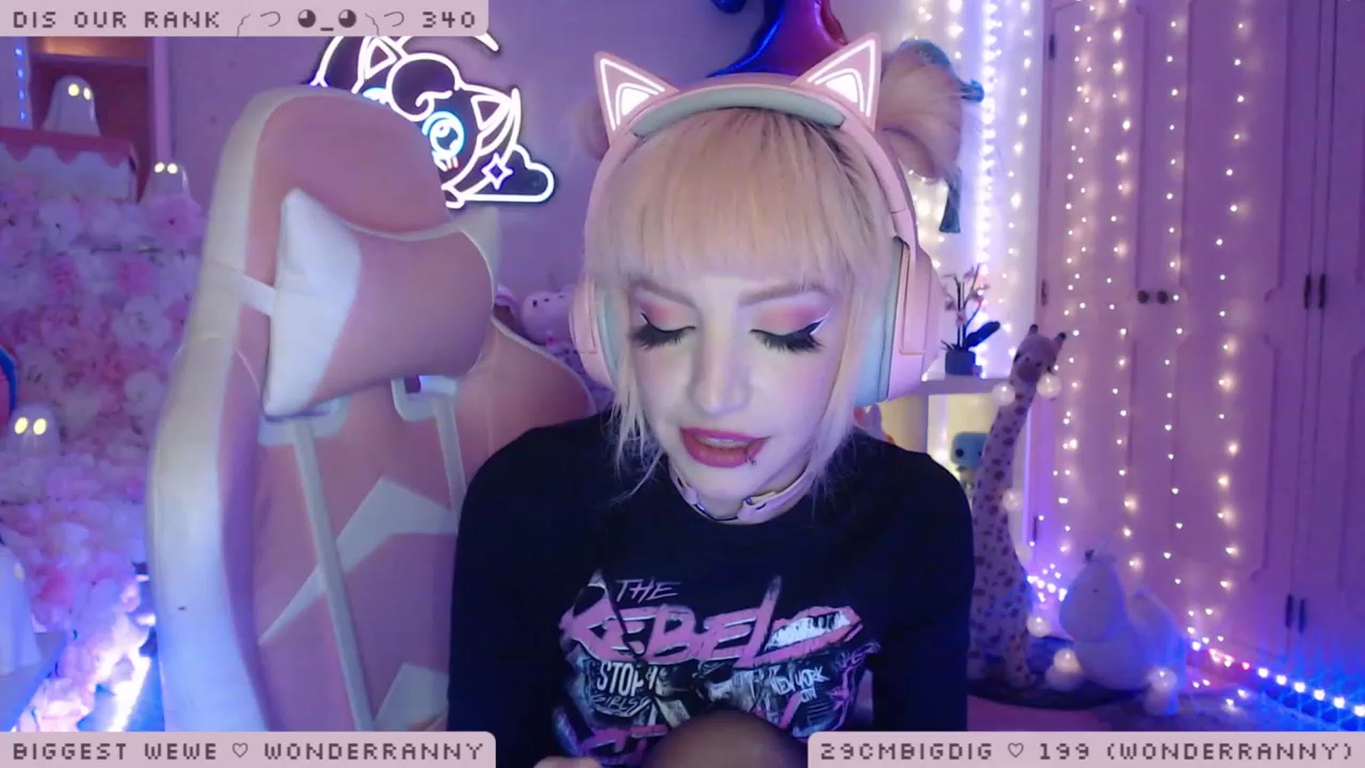 Gallery image thumbnail from WonderAna's myfreecams stream on, 01/07/2023, 24:47 image 10 of 20