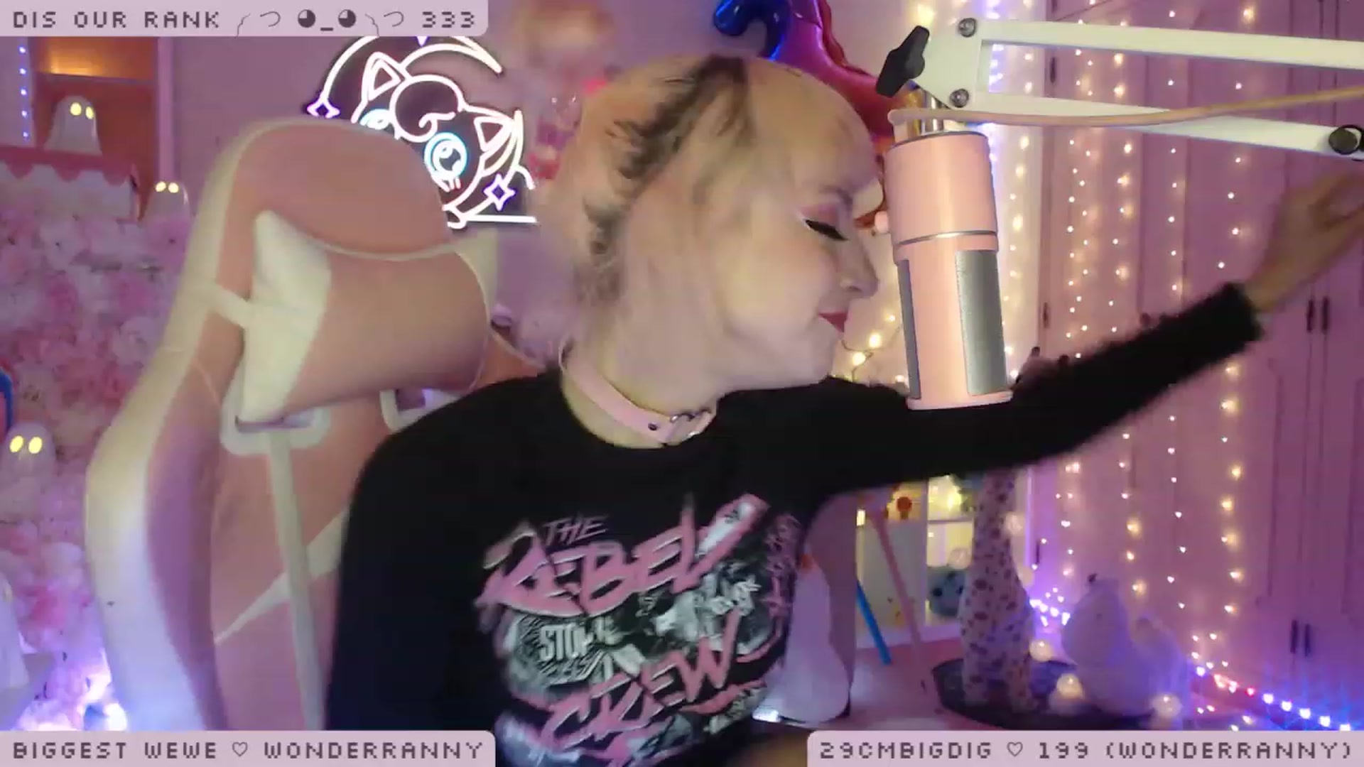 Gallery image thumbnail from WonderAna's myfreecams stream on, 01/07/2023, 24:47 image 4 of 20