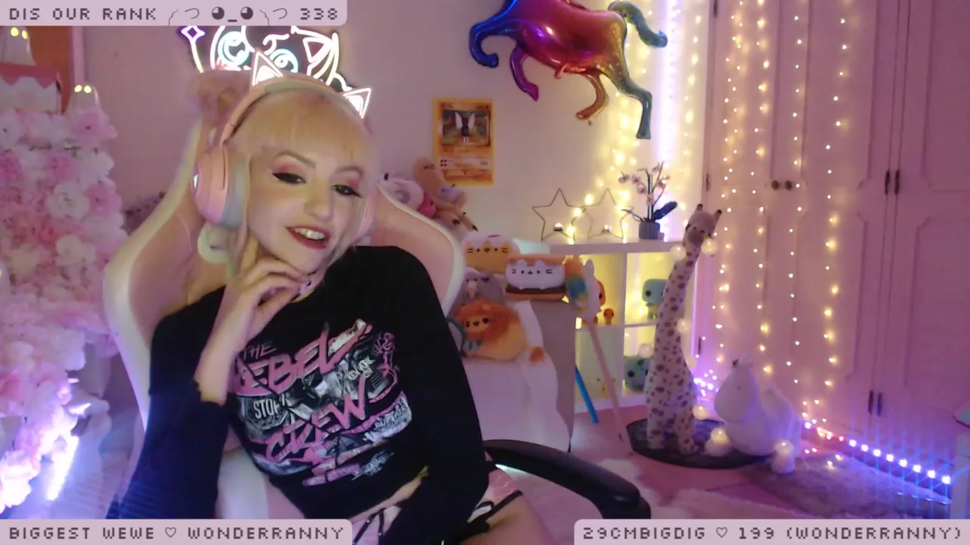 Gallery image thumbnail from WonderAna's myfreecams stream on, 01/07/2023, 01:31 image 4 of 20