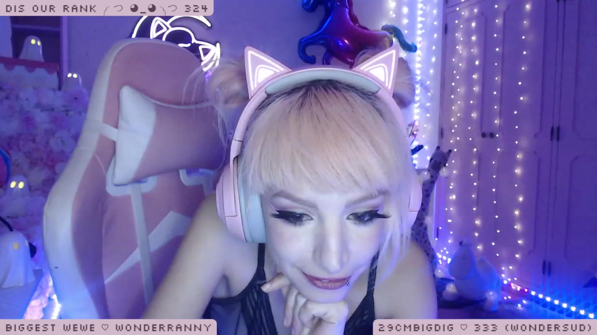 Gallery image thumbnail from WonderAna's myfreecams stream on, 01/07/2023, 03:47 image 10 of 20