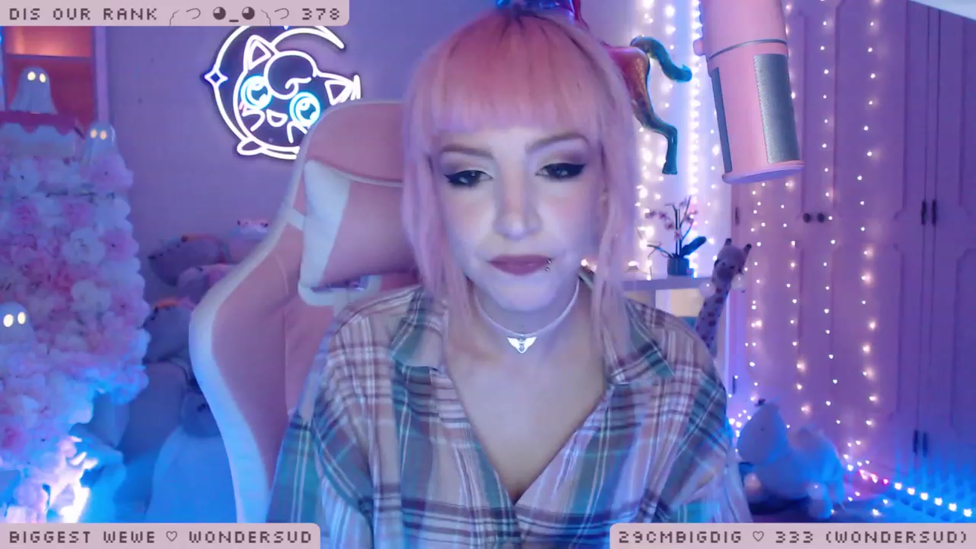 Gallery image thumbnail from WonderAna's myfreecams stream on, 01/07/2023, 23:40 image 5 of 20