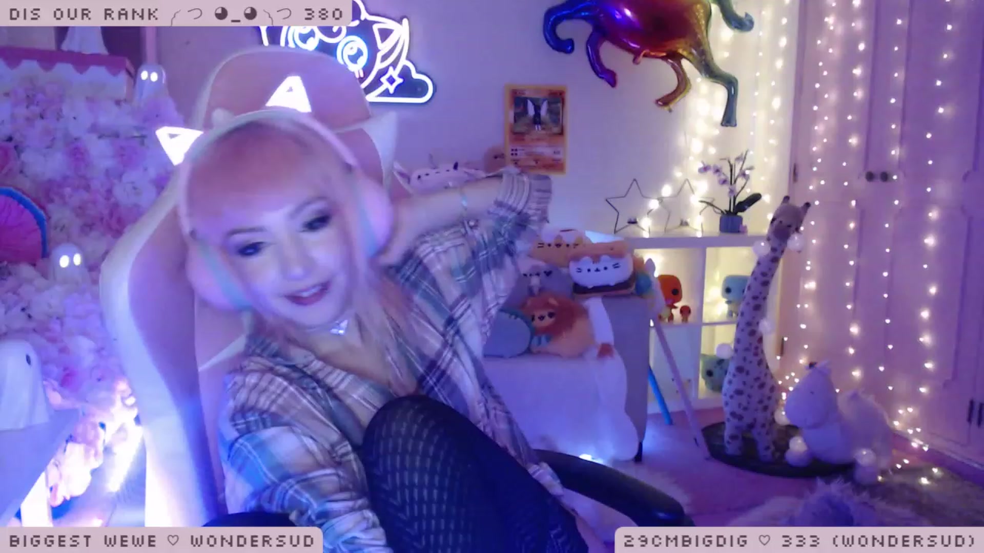 Gallery image thumbnail from WonderAna's myfreecams stream on, 01/08/2023, 04:01 image 20 of 20