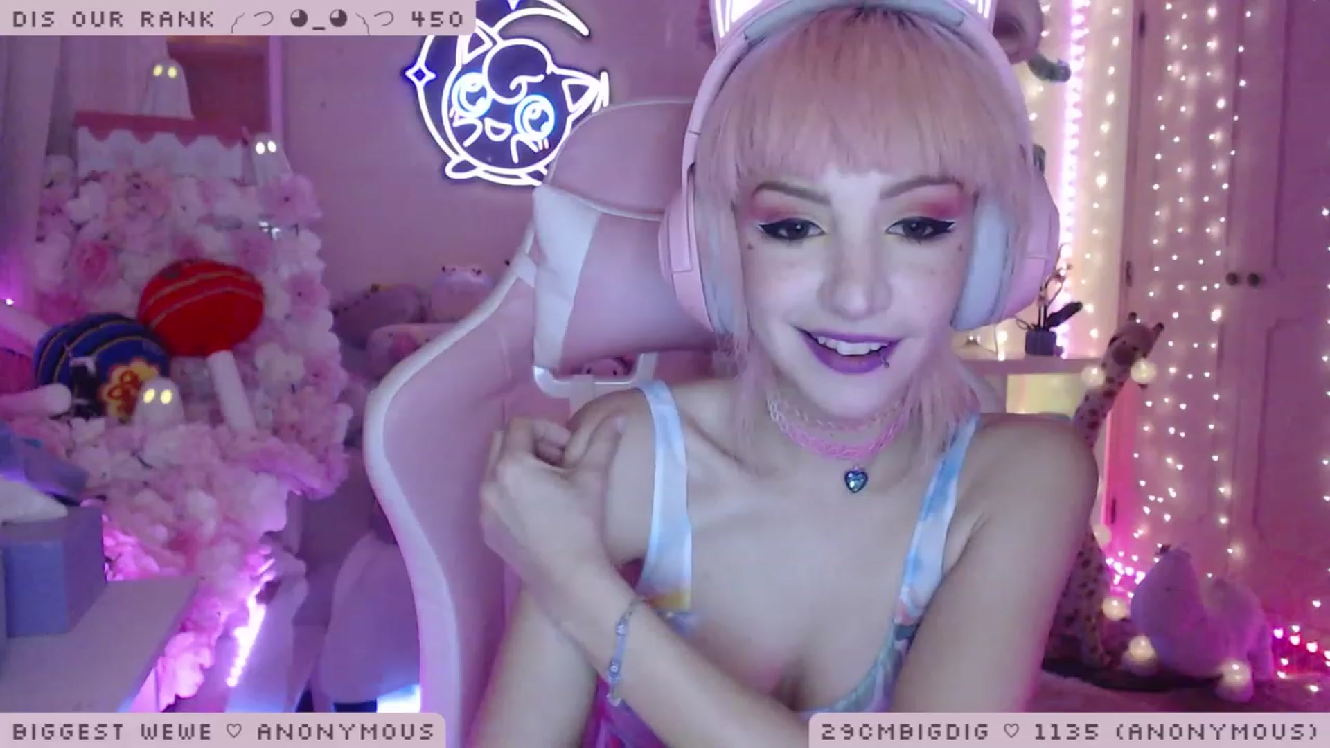 Gallery image thumbnail from WonderAna's myfreecams stream on, 01/11/2023, 24:25 image 13 of 20