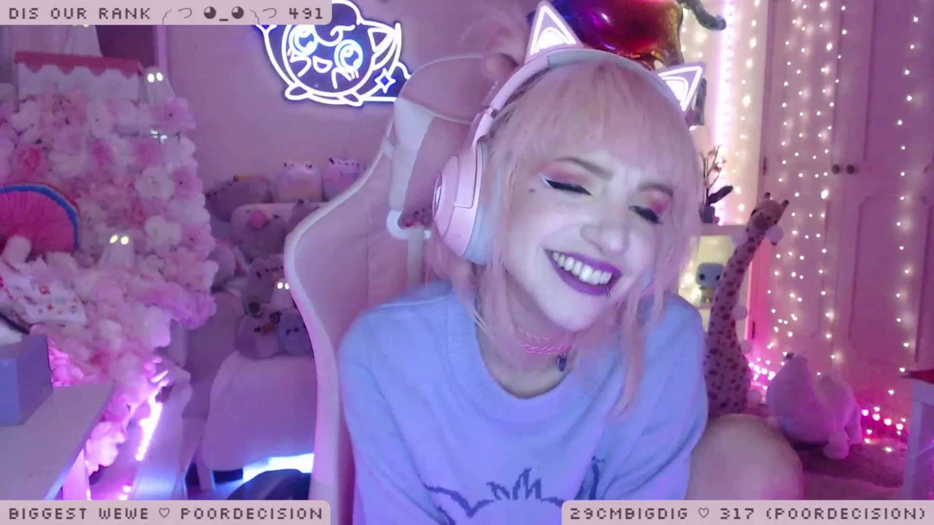 Gallery image thumbnail from WonderAna's myfreecams stream on, 01/11/2023, 24:25 image 4 of 20