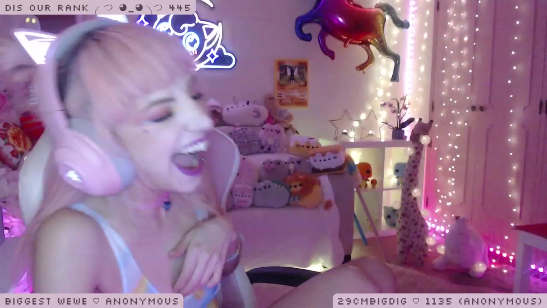 Gallery image thumbnail from WonderAna's myfreecams stream on, 01/11/2023, 02:02 image 16 of 20