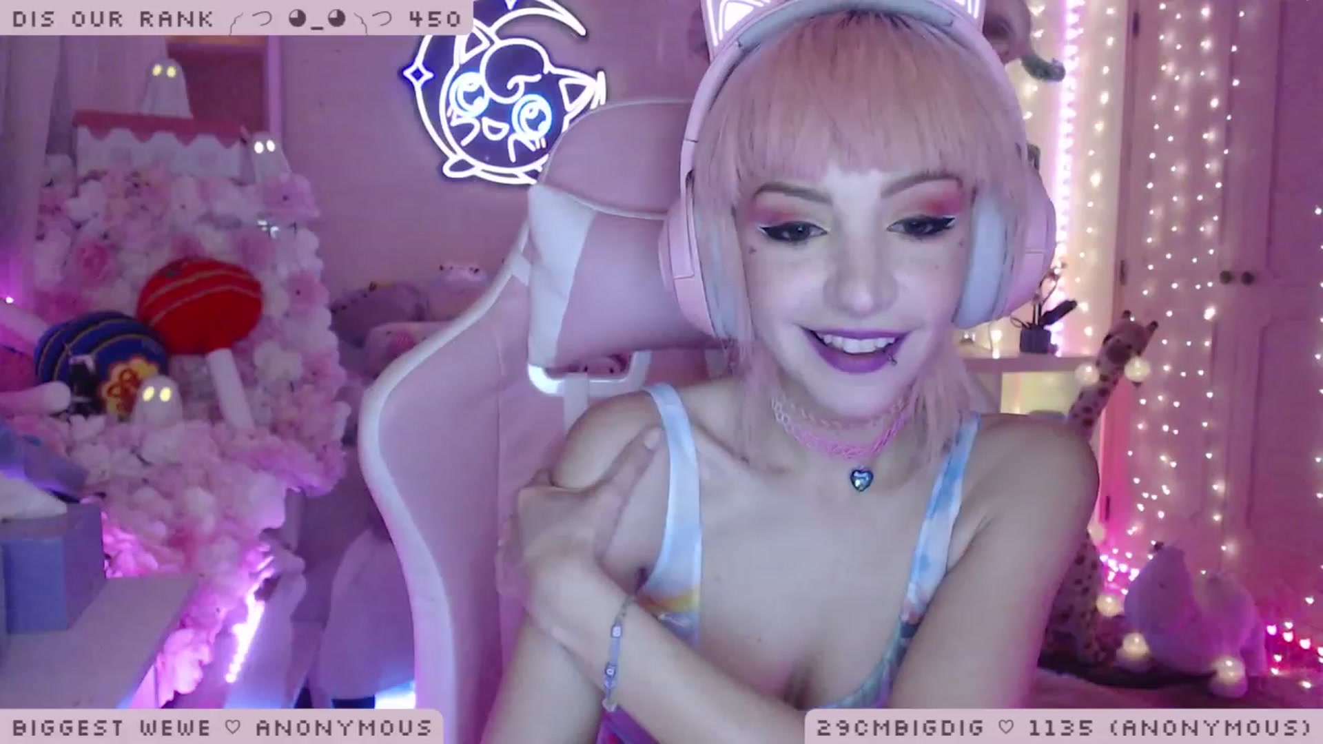 Gallery image thumbnail from WonderAna's myfreecams stream on, 01/11/2023, 02:02 image 5 of 20