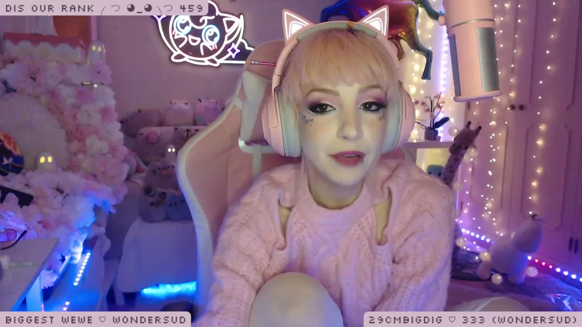Gallery image thumbnail from WonderAna's myfreecams stream on, 01/16/2023, 24:05 image 5 of 20