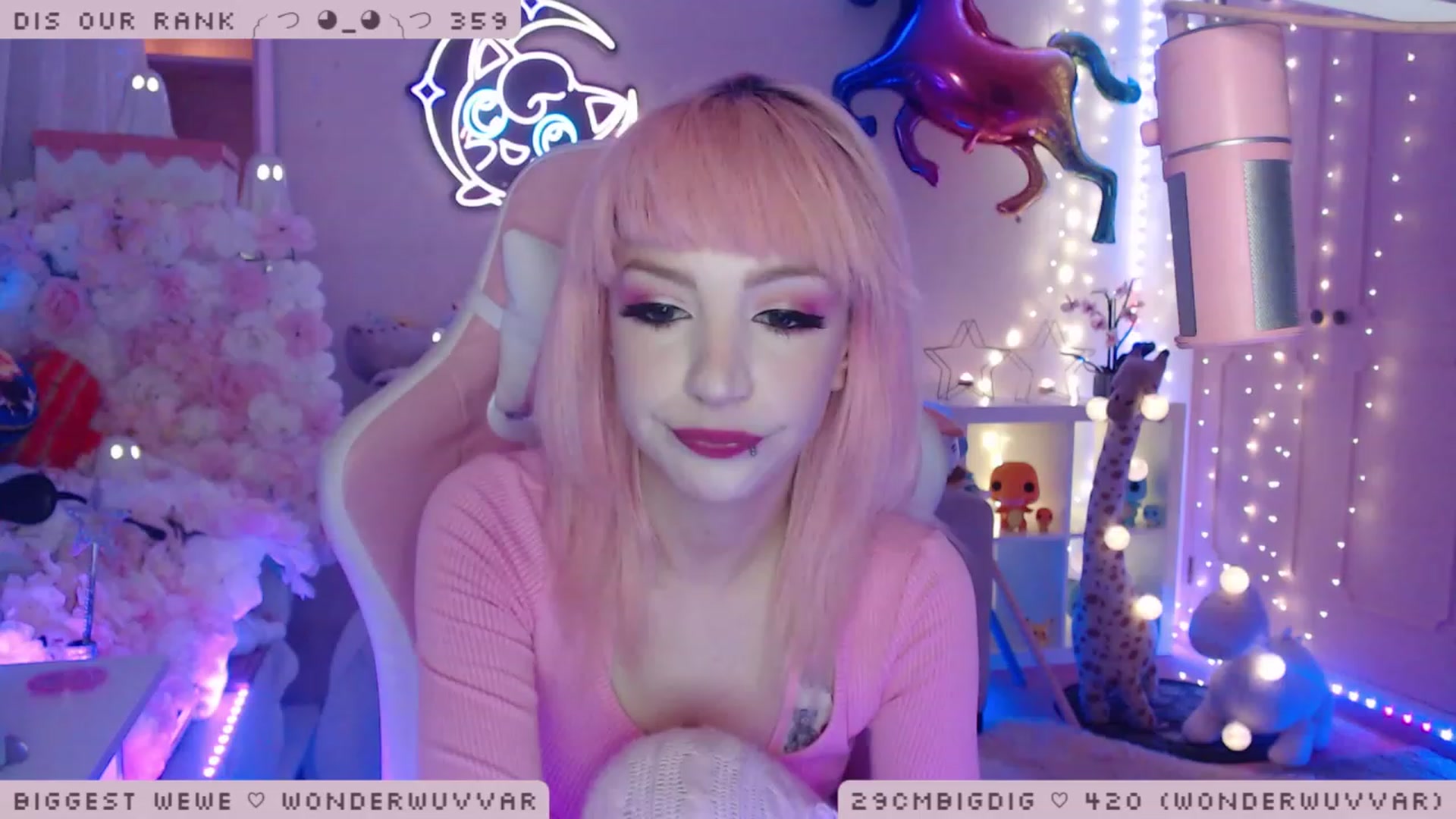 Gallery image thumbnail from WonderAna's myfreecams stream on, 01/17/2023, 23:33 image 15 of 20