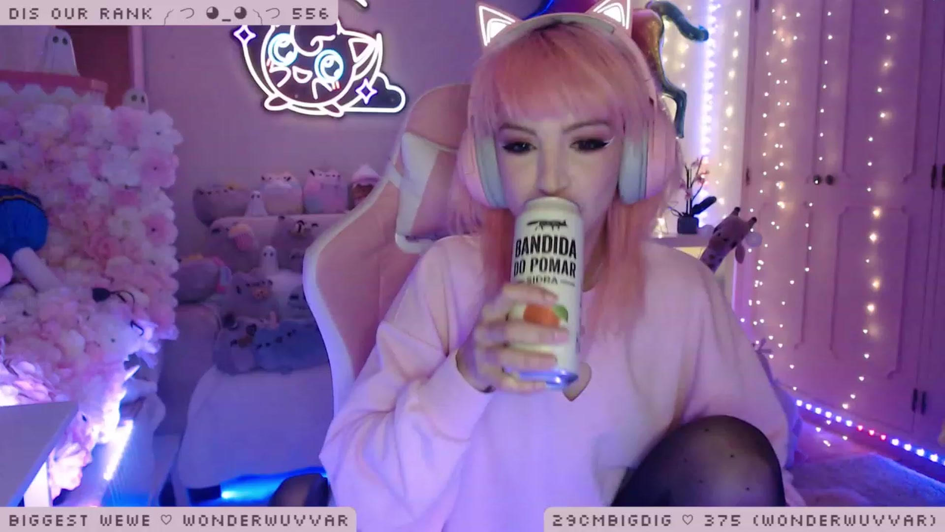 Gallery image thumbnail from WonderAna's myfreecams stream on, 01/26/2023, 23:51 image 1 of 20