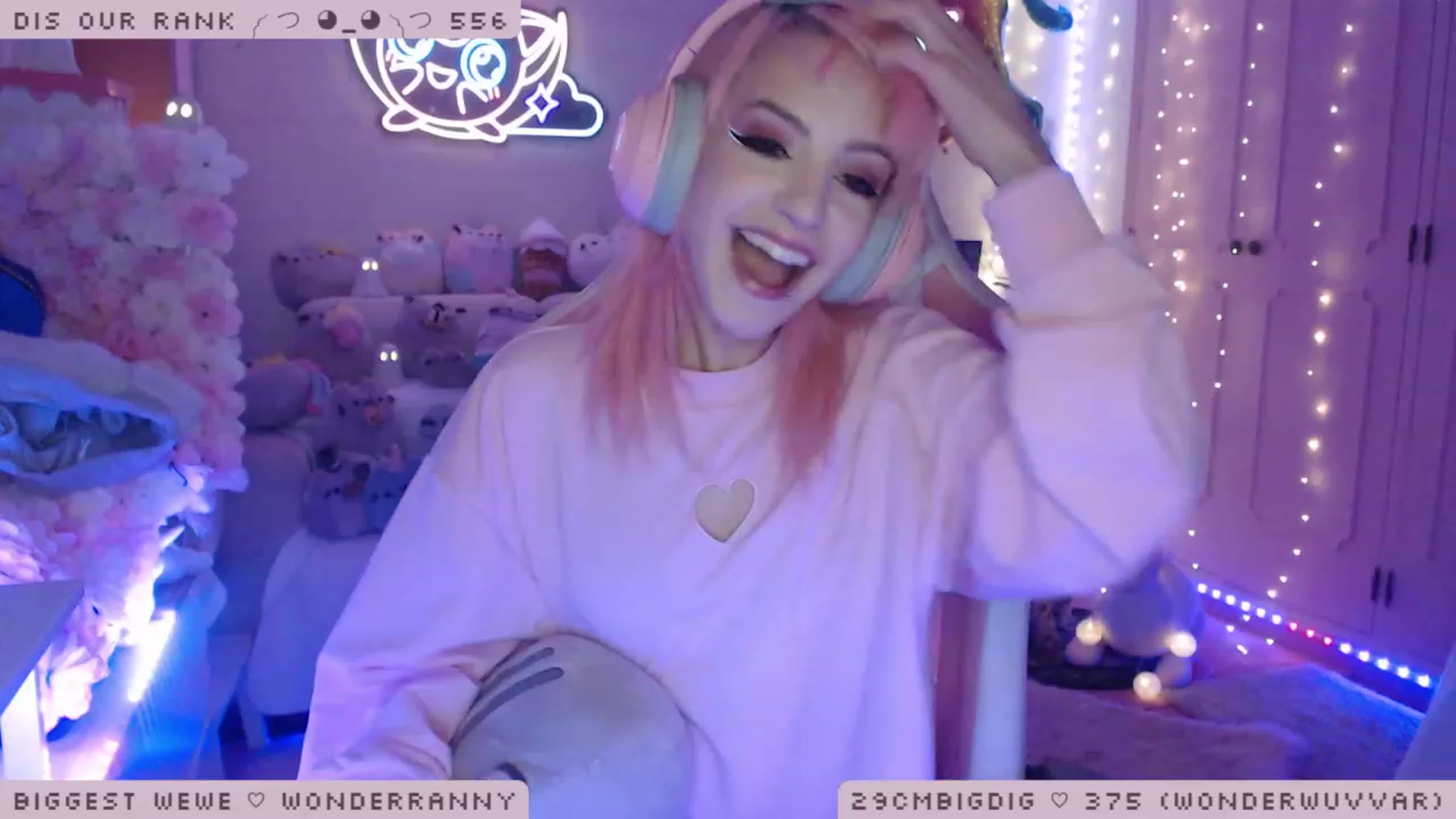 Gallery image thumbnail from WonderAna's myfreecams stream on, 01/26/2023, 23:51 image 18 of 20