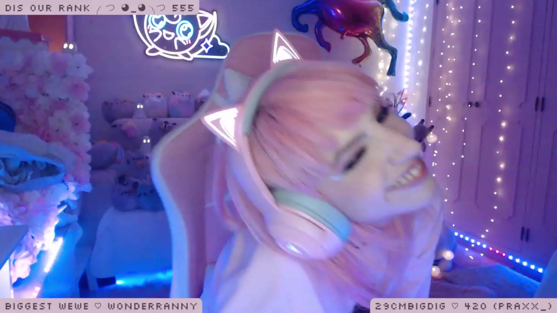 Gallery image thumbnail from WonderAna's myfreecams stream on, 01/27/2023, 24:08 image 4 of 20