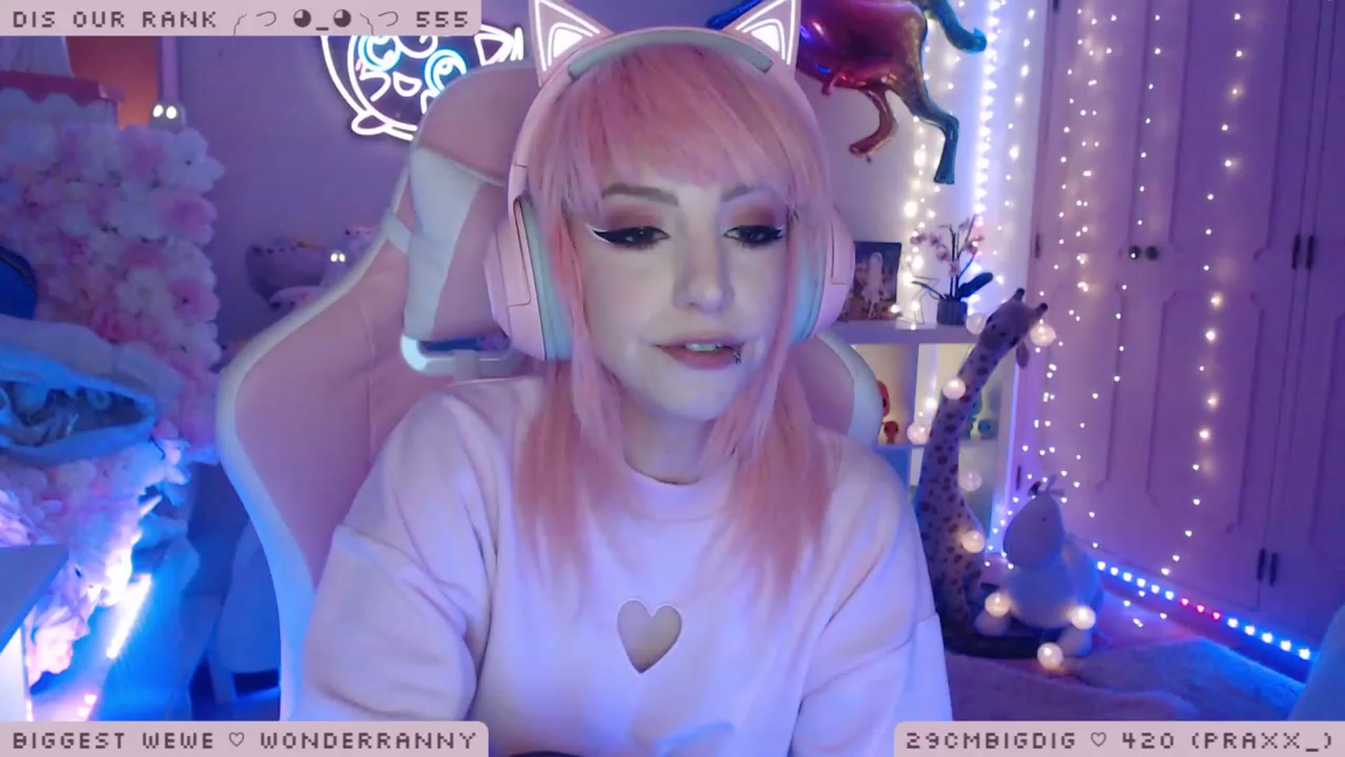 Gallery image thumbnail from WonderAna's myfreecams stream on, 01/27/2023, 24:08 image 2 of 20