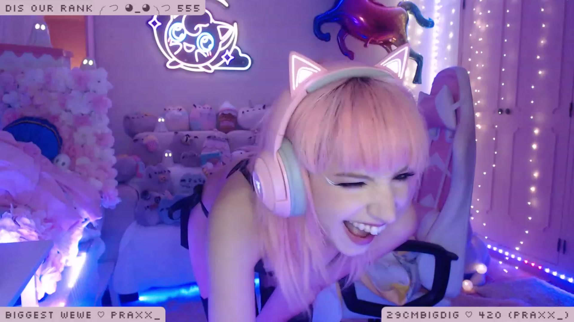 Gallery image thumbnail from WonderAna's myfreecams stream on, 01/27/2023, 01:51 image 14 of 20