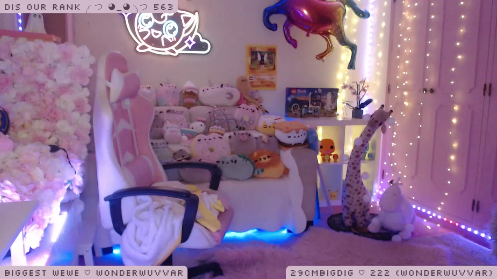 Gallery image thumbnail from WonderAna's myfreecams stream on, 01/28/2023, 24:14 image 5 of 20
