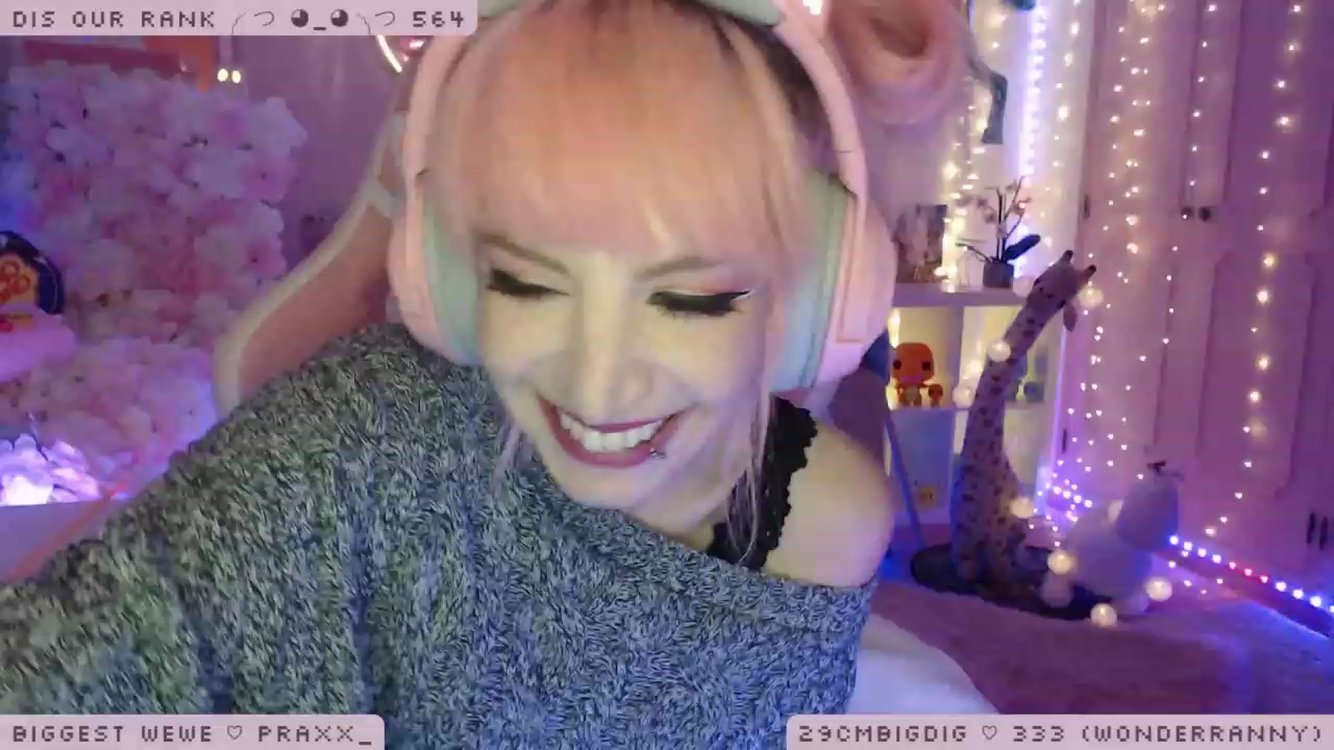 Gallery image thumbnail from WonderAna's myfreecams stream on, 01/28/2023, 02:40 image 3 of 20