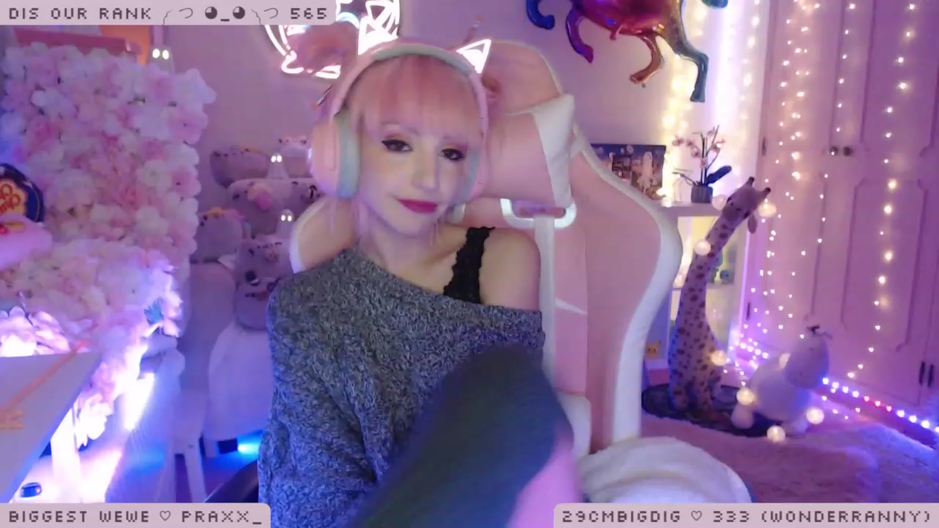 Gallery image thumbnail from WonderAna's myfreecams stream on, 01/28/2023, 02:40 image 4 of 20