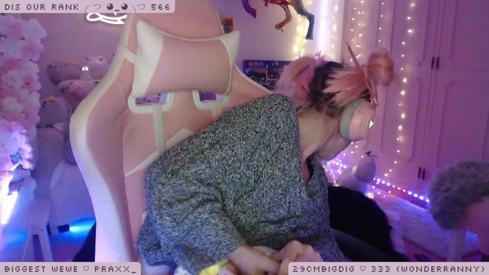 Gallery image thumbnail from WonderAna's myfreecams stream on, 01/28/2023, 02:40 image 18 of 20