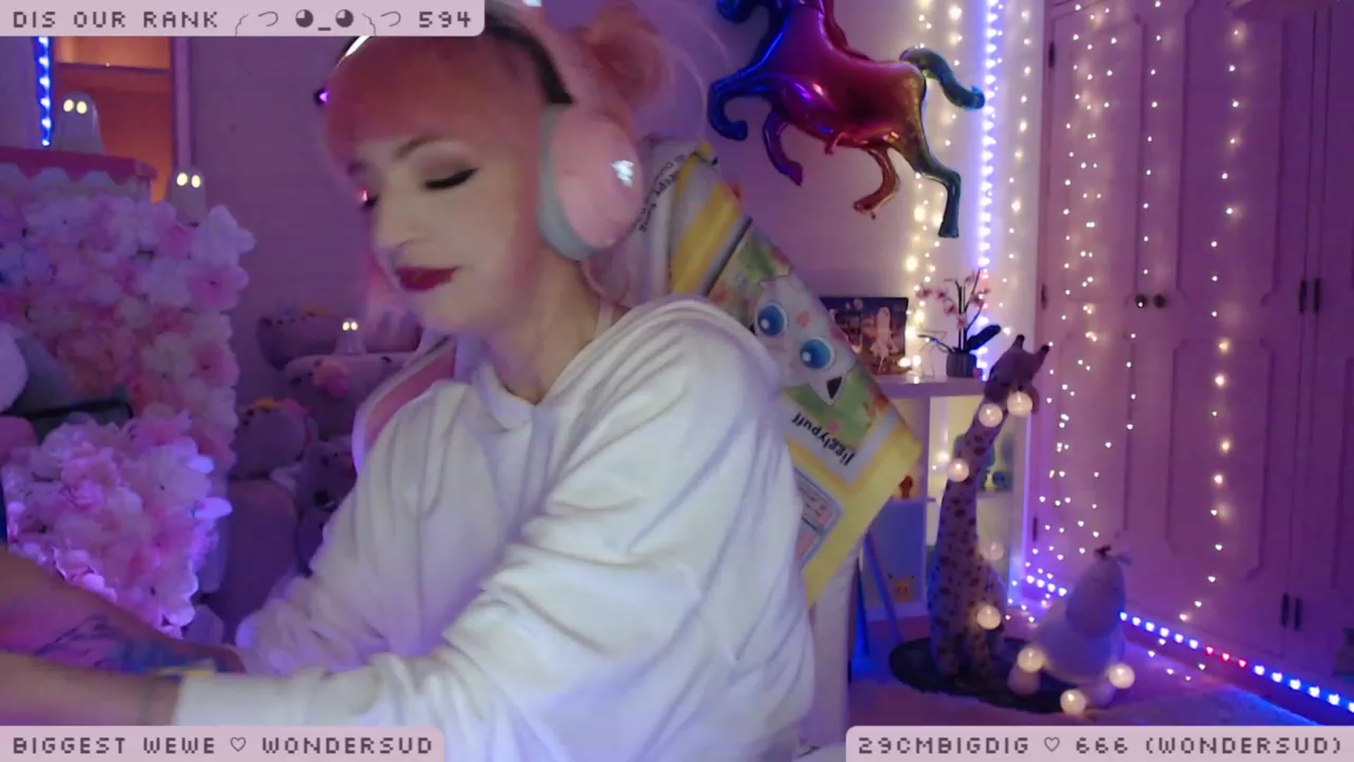 Gallery image thumbnail from WonderAna's myfreecams stream on, 01/29/2023, 02:39 image 3 of 20