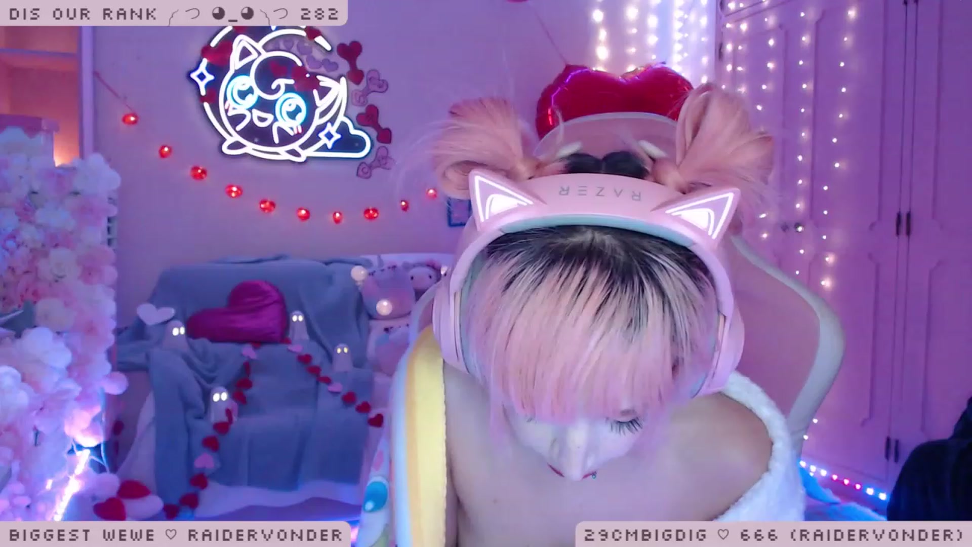 Gallery image thumbnail from WonderAna's myfreecams stream on, 02/02/2023, 03:21 image 19 of 20