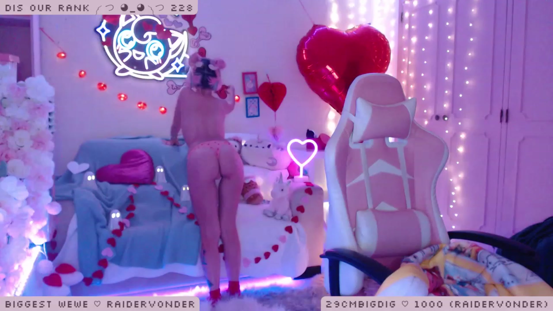 Gallery image thumbnail from WonderAna's myfreecams stream on, 02/02/2023, 03:57 image 8 of 20