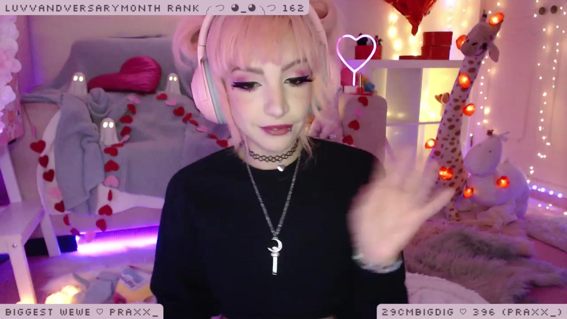 Gallery image thumbnail from WonderAna's myfreecams stream on, 02/04/2023, 24:02 image 18 of 20