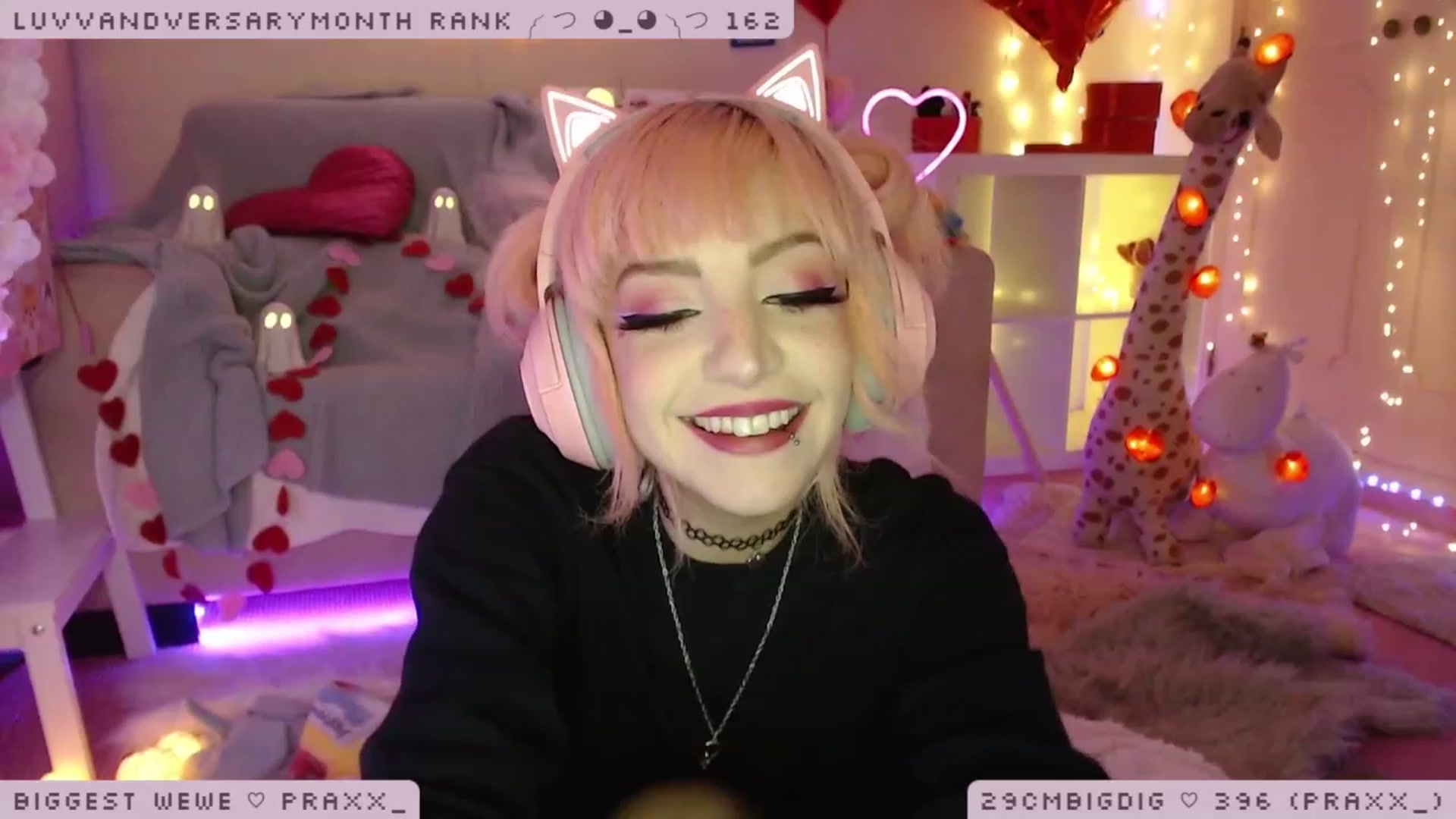 Gallery image thumbnail from WonderAna's myfreecams stream on, 02/04/2023, 24:02 image 16 of 20