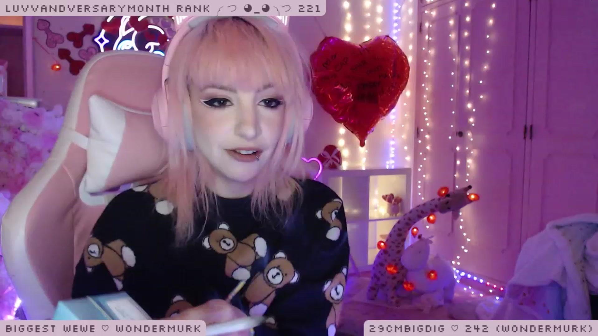 Gallery image thumbnail from WonderAna's myfreecams stream on, 02/05/2023, 03:57 image 9 of 20