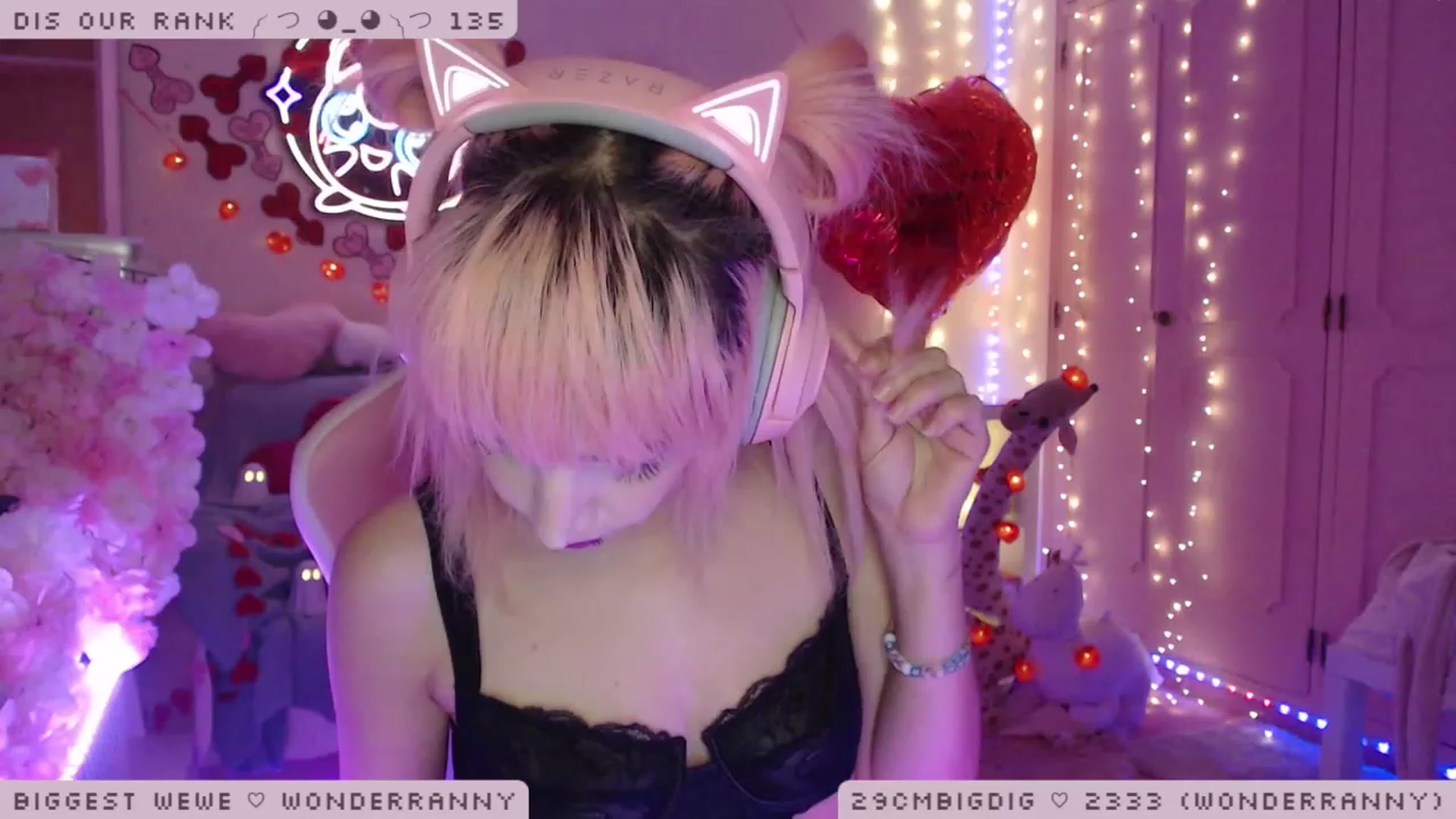 Gallery image thumbnail from WonderAna's myfreecams stream on, 02/06/2023, 02:09 image 4 of 20