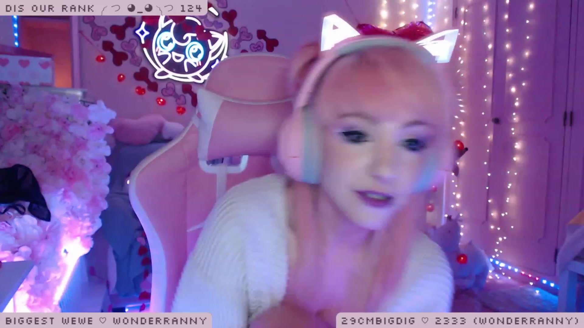 Gallery image thumbnail from WonderAna's myfreecams stream on, 02/06/2023, 02:09 image 19 of 20