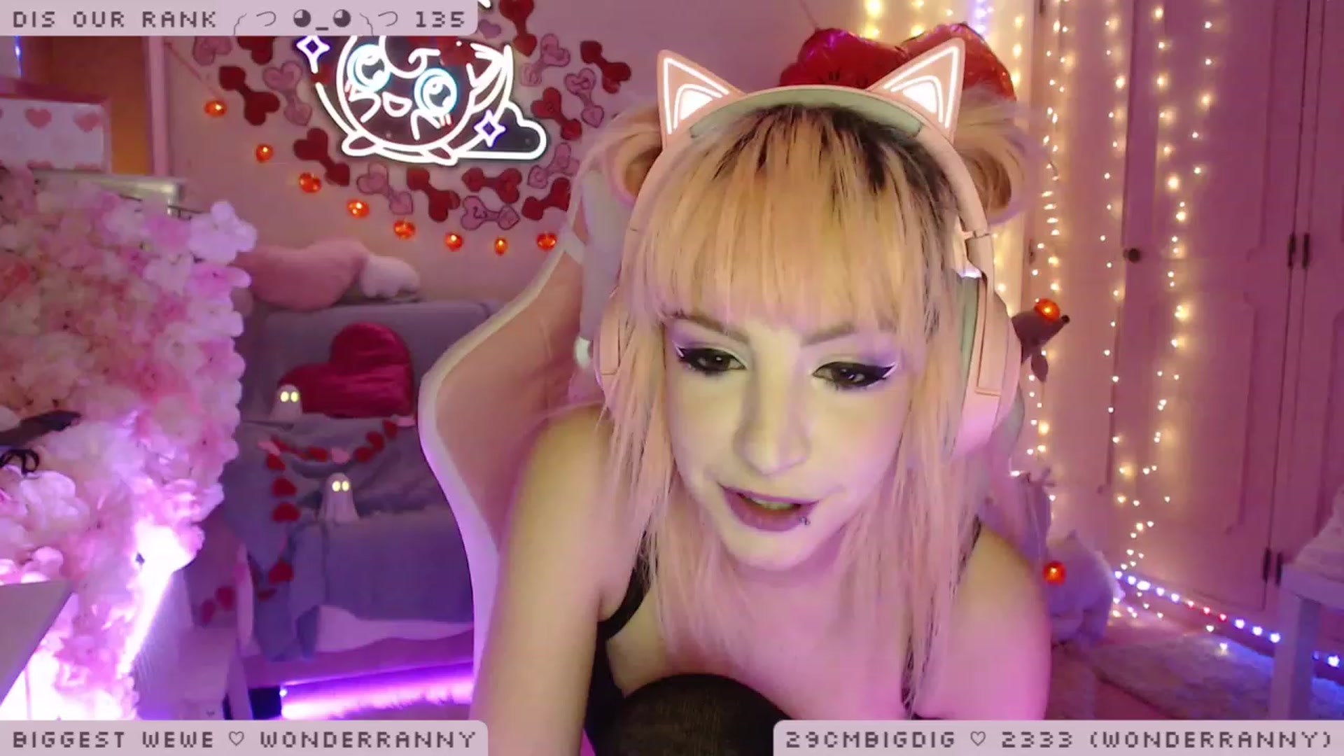 Gallery image thumbnail from WonderAna's myfreecams stream on, 02/06/2023, 02:09 image 3 of 20