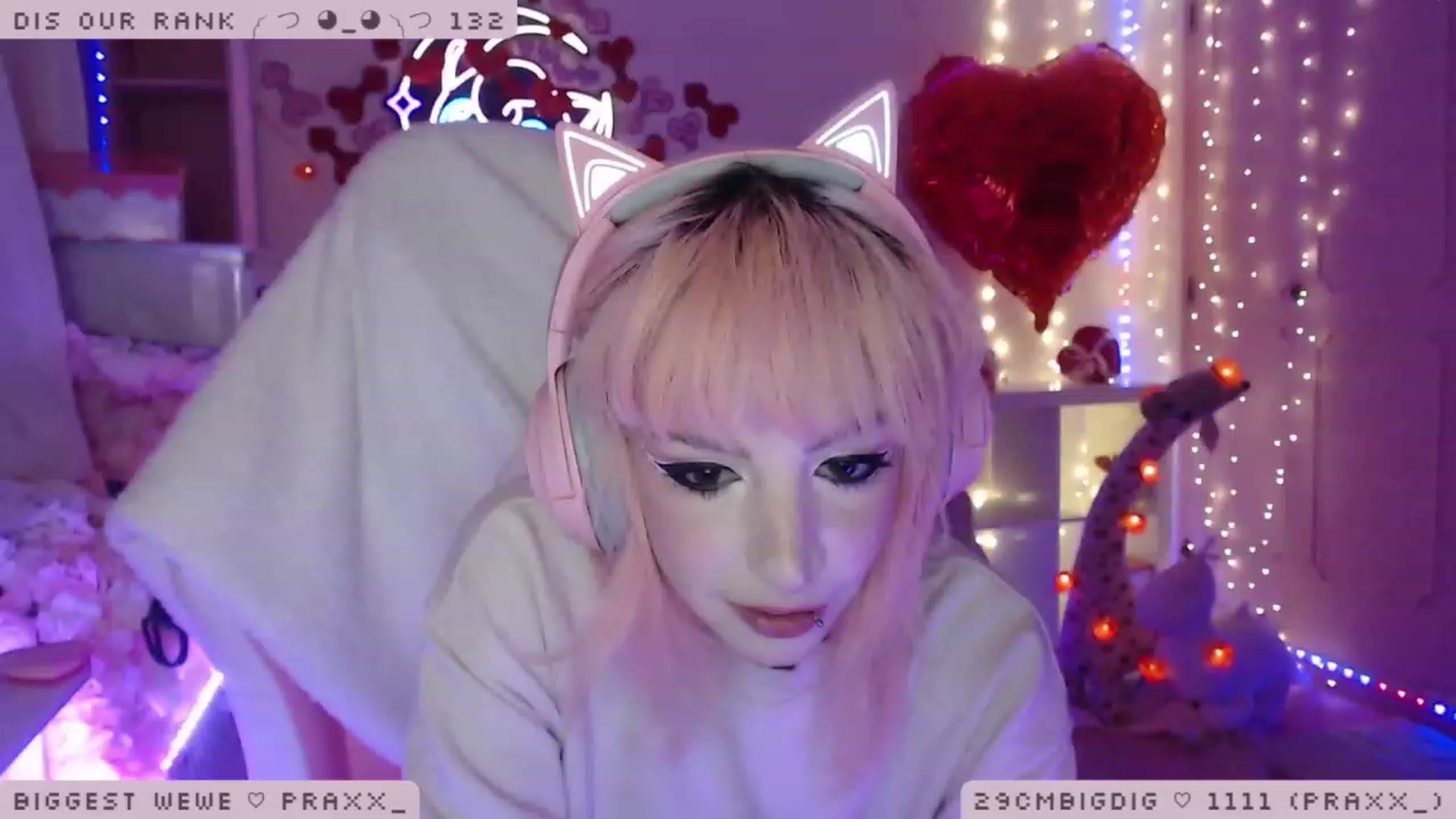 Gallery image thumbnail from WonderAna's myfreecams stream on, 02/07/2023, 24:01 image 17 of 20