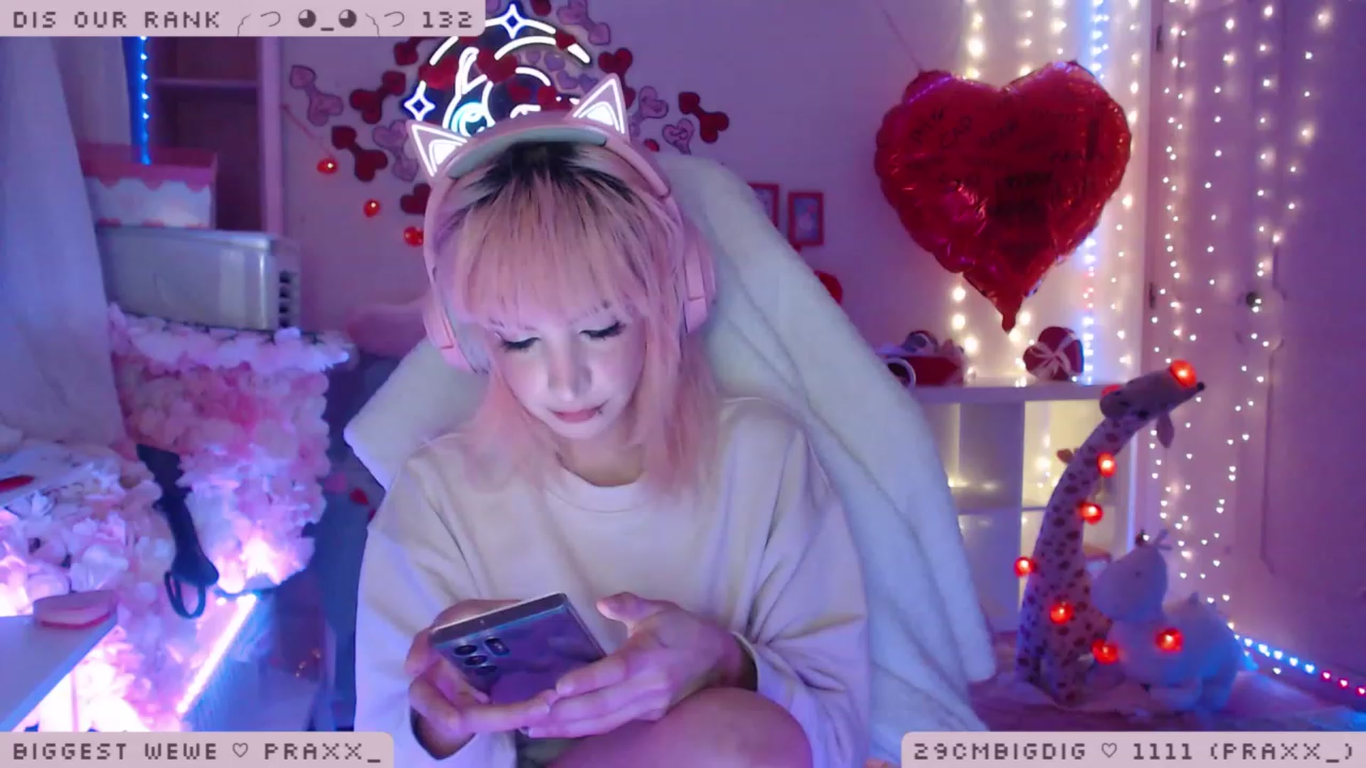 Gallery image thumbnail from WonderAna's myfreecams stream on, 02/07/2023, 24:01 image 18 of 20
