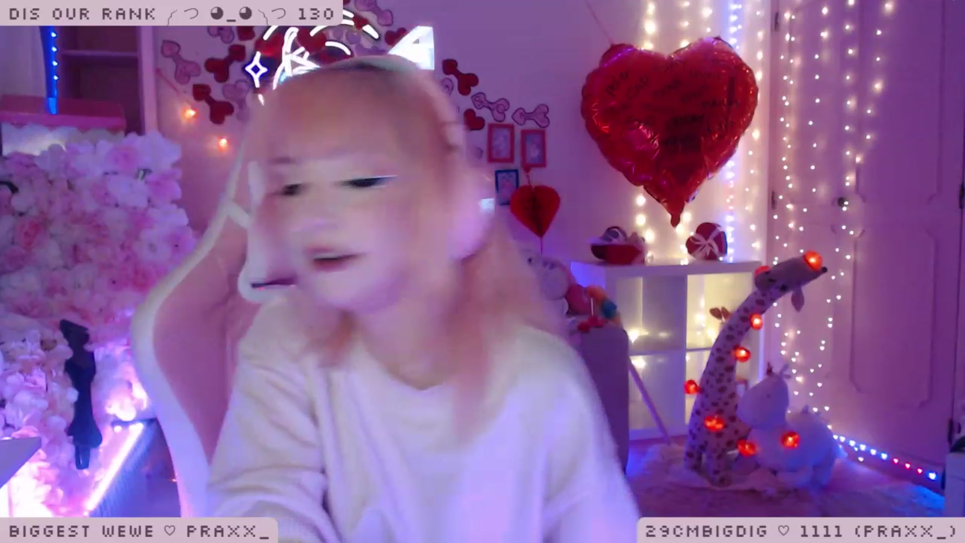 Gallery image thumbnail from WonderAna's myfreecams stream on, 02/07/2023, 02:39 image 16 of 20