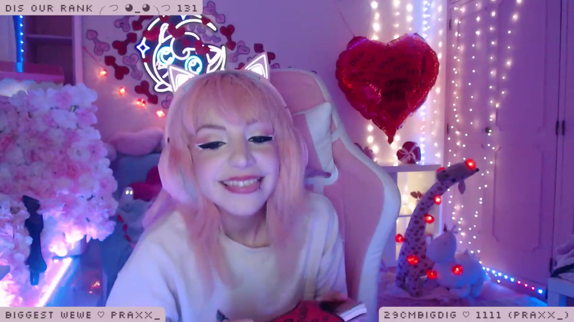 Gallery image thumbnail from WonderAna's myfreecams stream on, 02/07/2023, 02:39 image 17 of 20