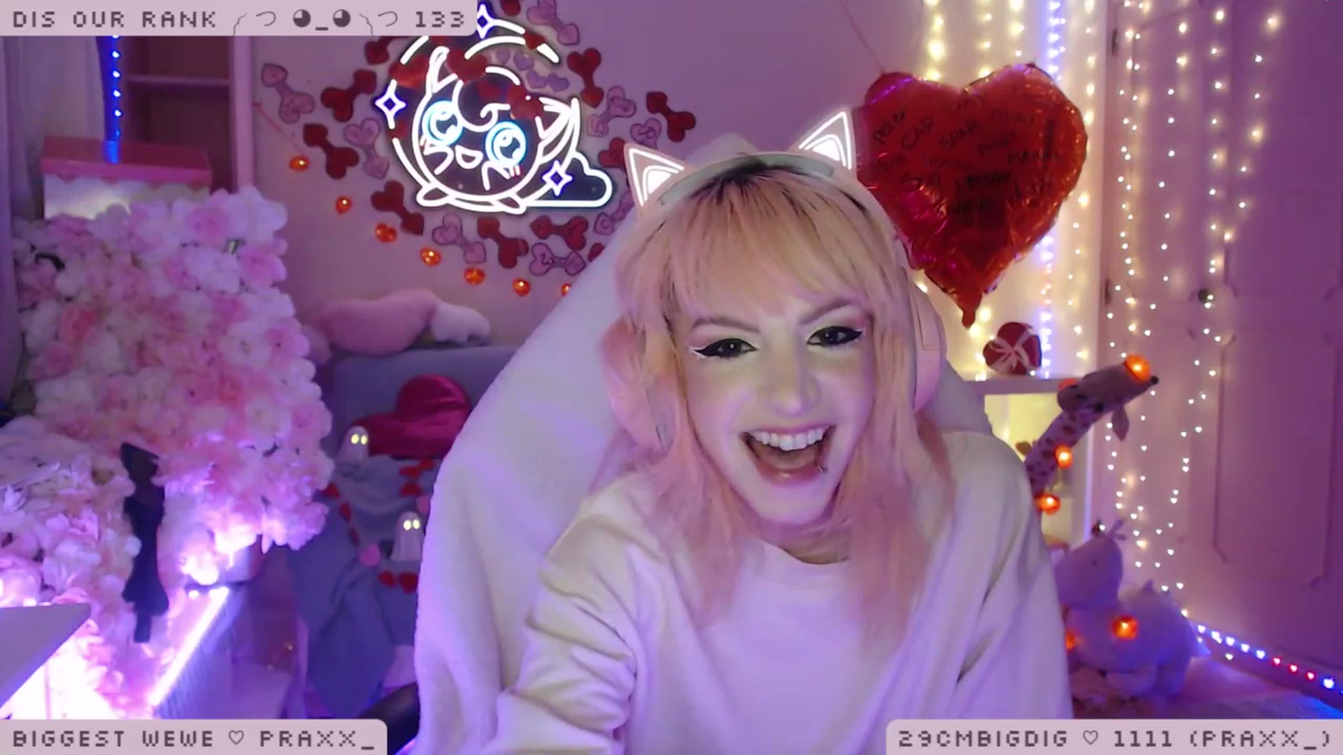 Gallery image thumbnail from WonderAna's myfreecams stream on, 02/07/2023, 02:39 image 9 of 20