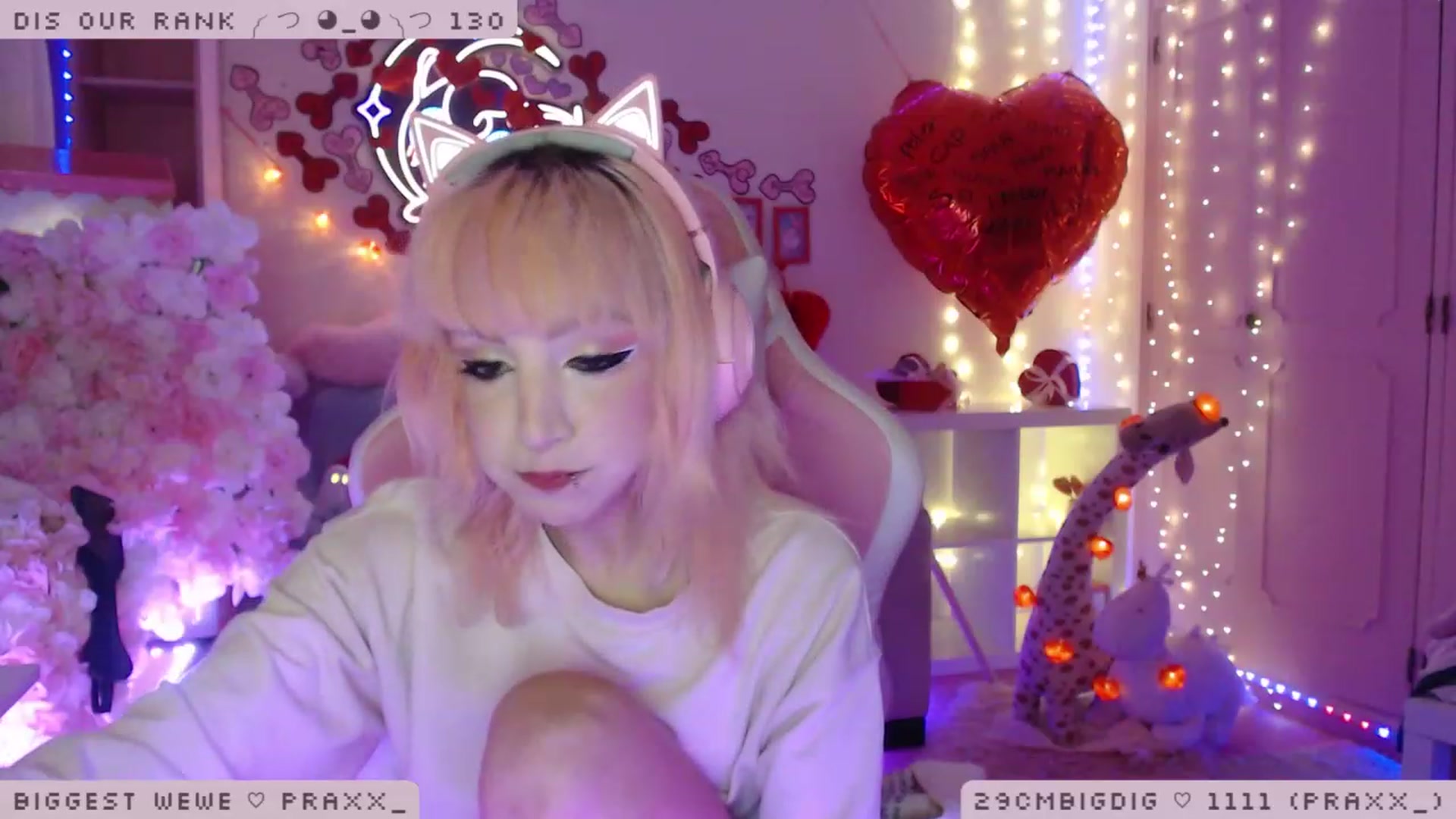 Gallery image thumbnail from WonderAna's myfreecams stream on, 02/07/2023, 02:39 image 14 of 20