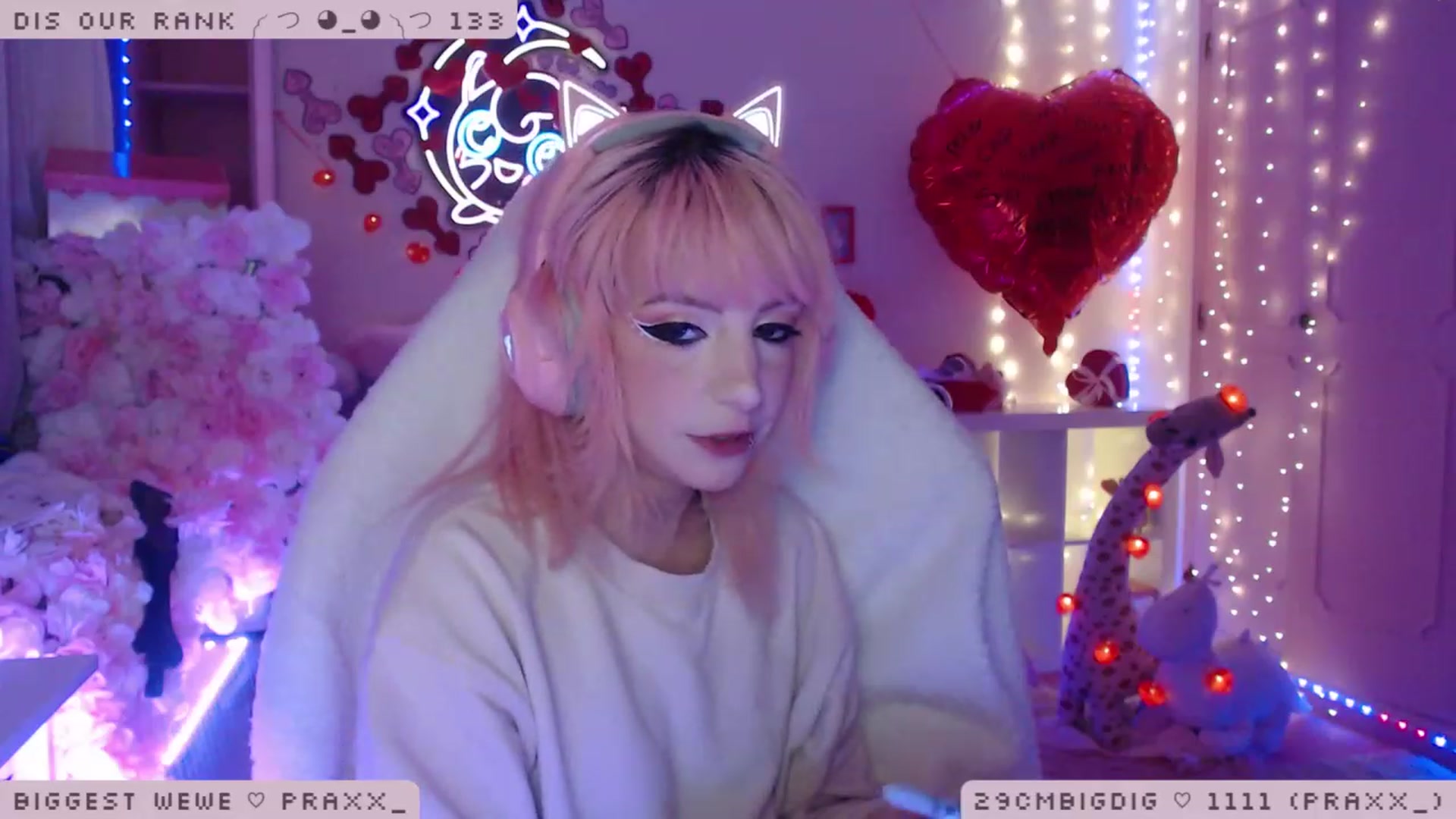 Gallery image thumbnail from WonderAna's myfreecams stream on, 02/07/2023, 02:39 image 8 of 20