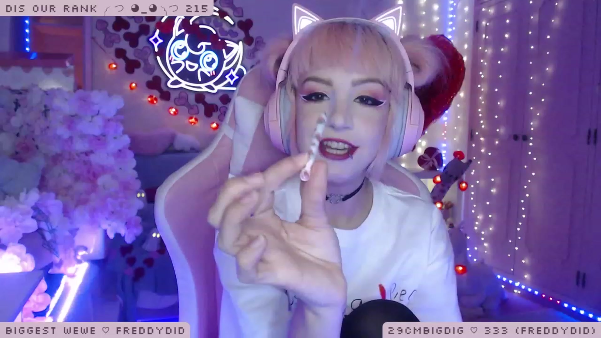 Gallery image thumbnail from WonderAna's myfreecams stream on, 02/10/2023, 01:59 image 2 of 20