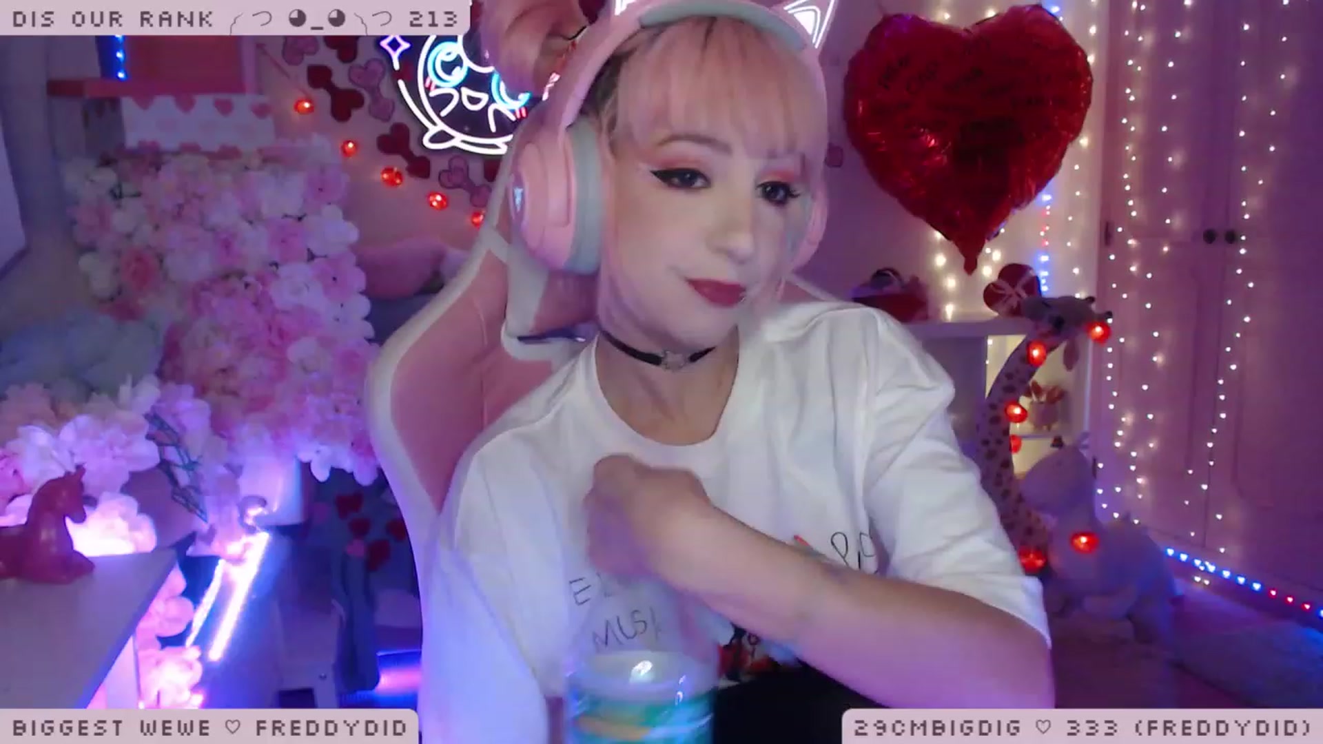 Gallery image thumbnail from WonderAna's myfreecams stream on, 02/10/2023, 01:59 image 11 of 20