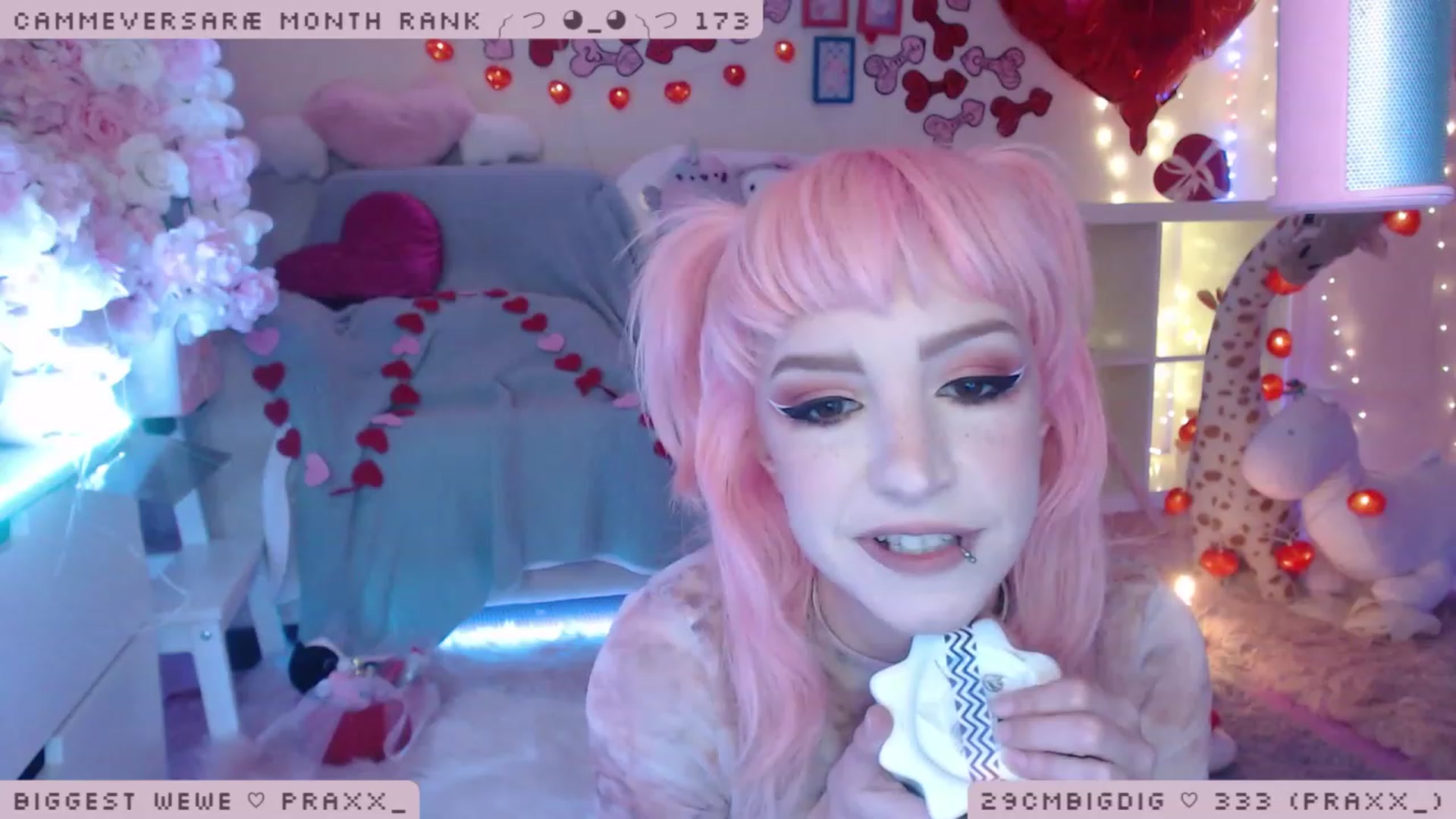 Gallery image thumbnail from WonderAna's myfreecams stream on, 02/13/2023, 24:07 image 15 of 20