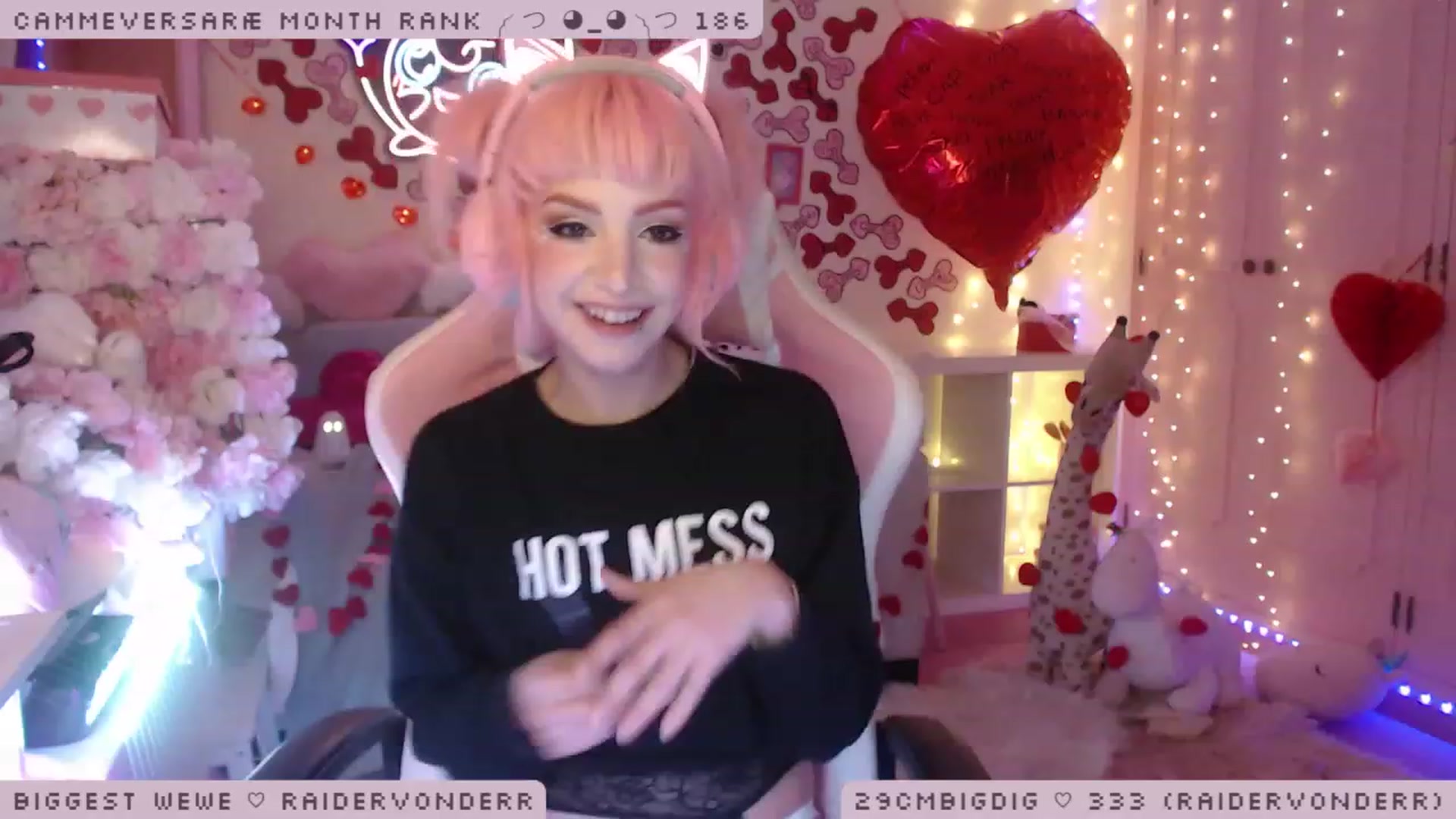 Gallery image thumbnail from WonderAna's myfreecams stream on, 02/14/2023, 01:07 image 8 of 20